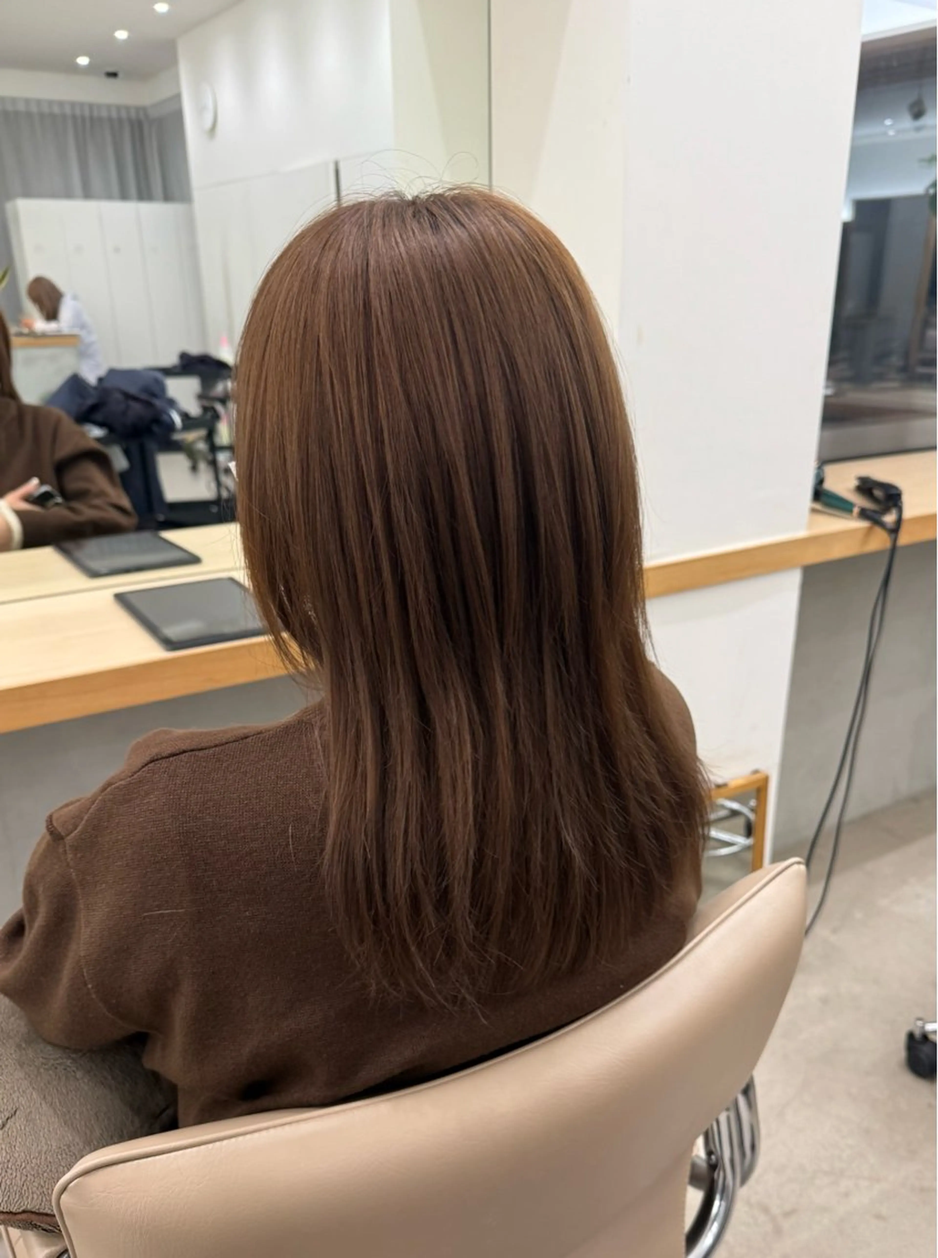 ミディアム カラー ブリーチ ブリーチなしカラー 鈴木 奏羽のヘアスタイル