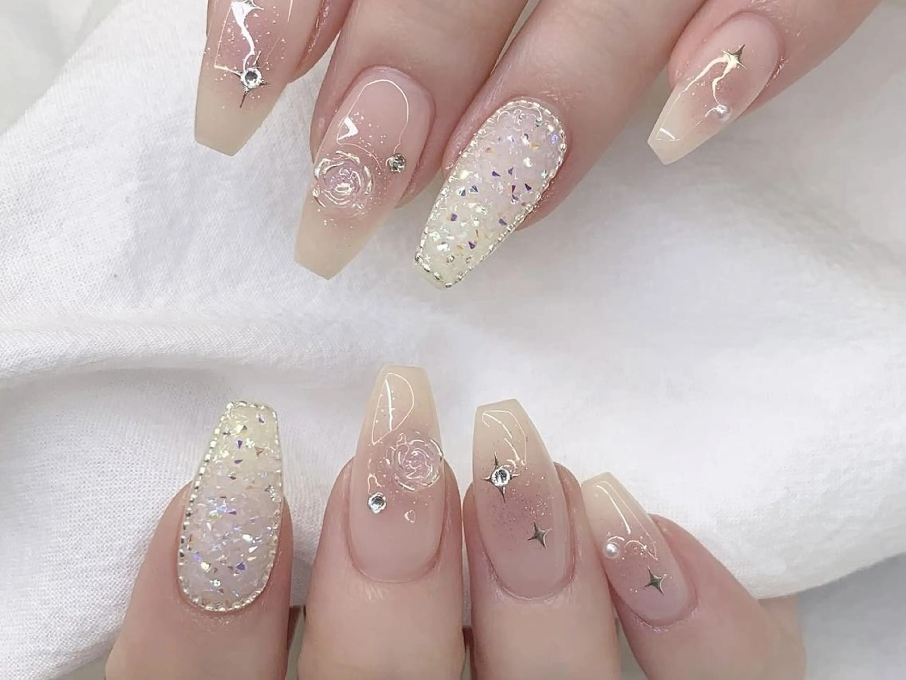 ネイル チークネイル 韓国ネイル マグネットネイル 持ち込み スカルプネイル ハンドネイル ハンドケア Speraネイル 大宮店🎀のネイルデザイン