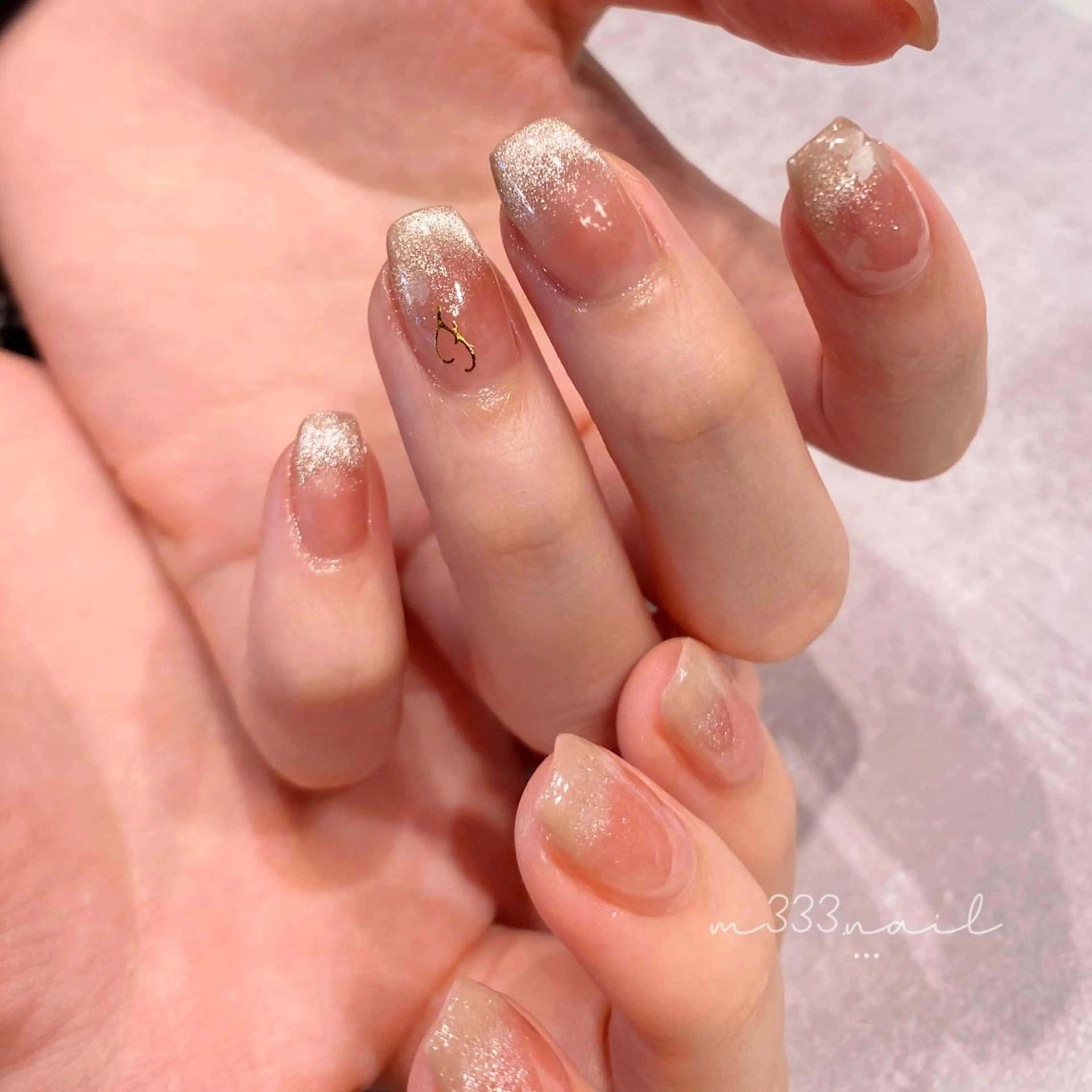 ネイル フレンチネイル マグネットネイル マグネットフレンチ ハンドネイル hair MILE.所属・MILE. mukonosouのネイルデザイン