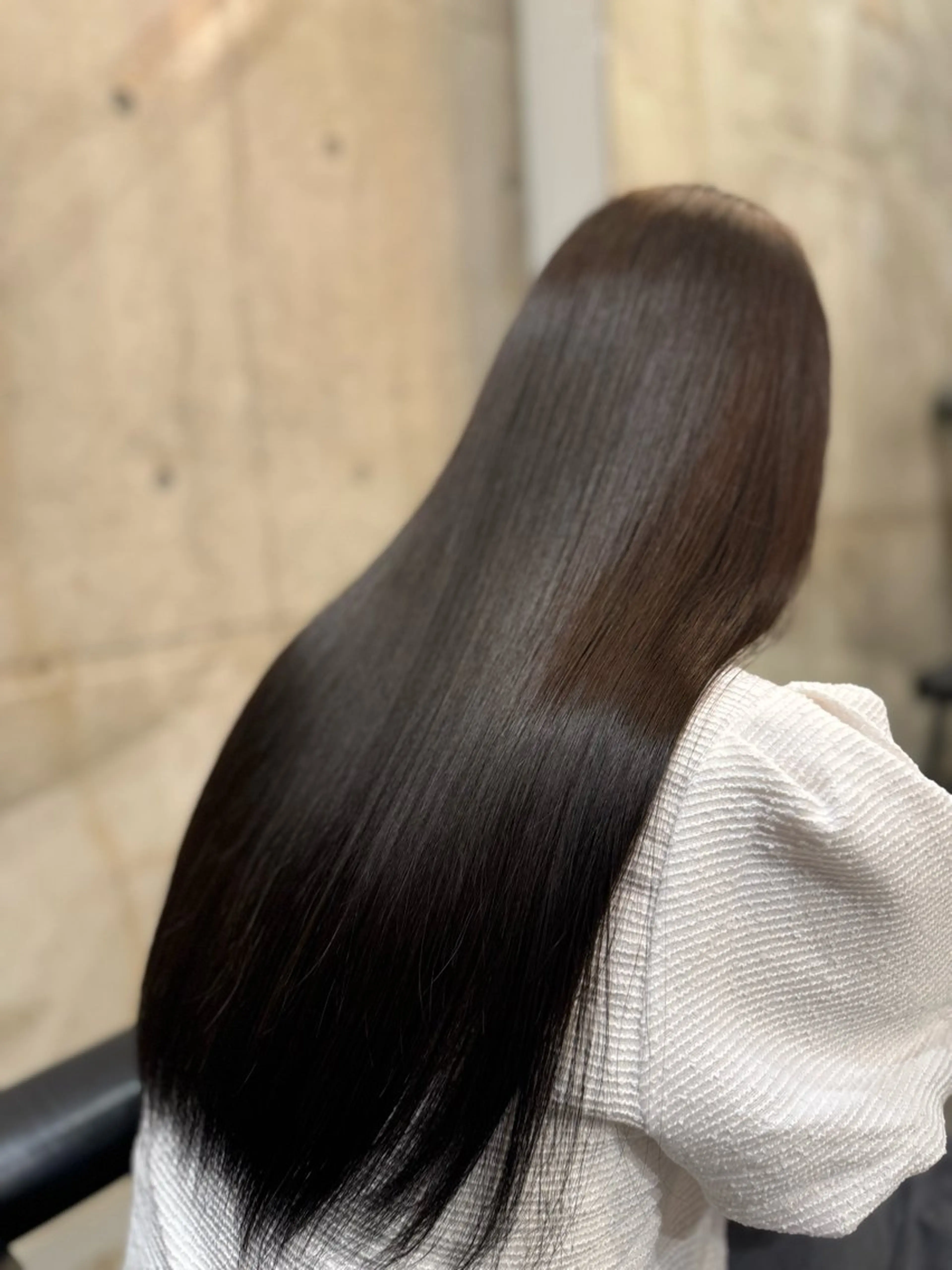 ロング 髪質改善 レイヤーカット Luxe所属・Luxe表参道 髪質改善　奈良のヘアスタイル