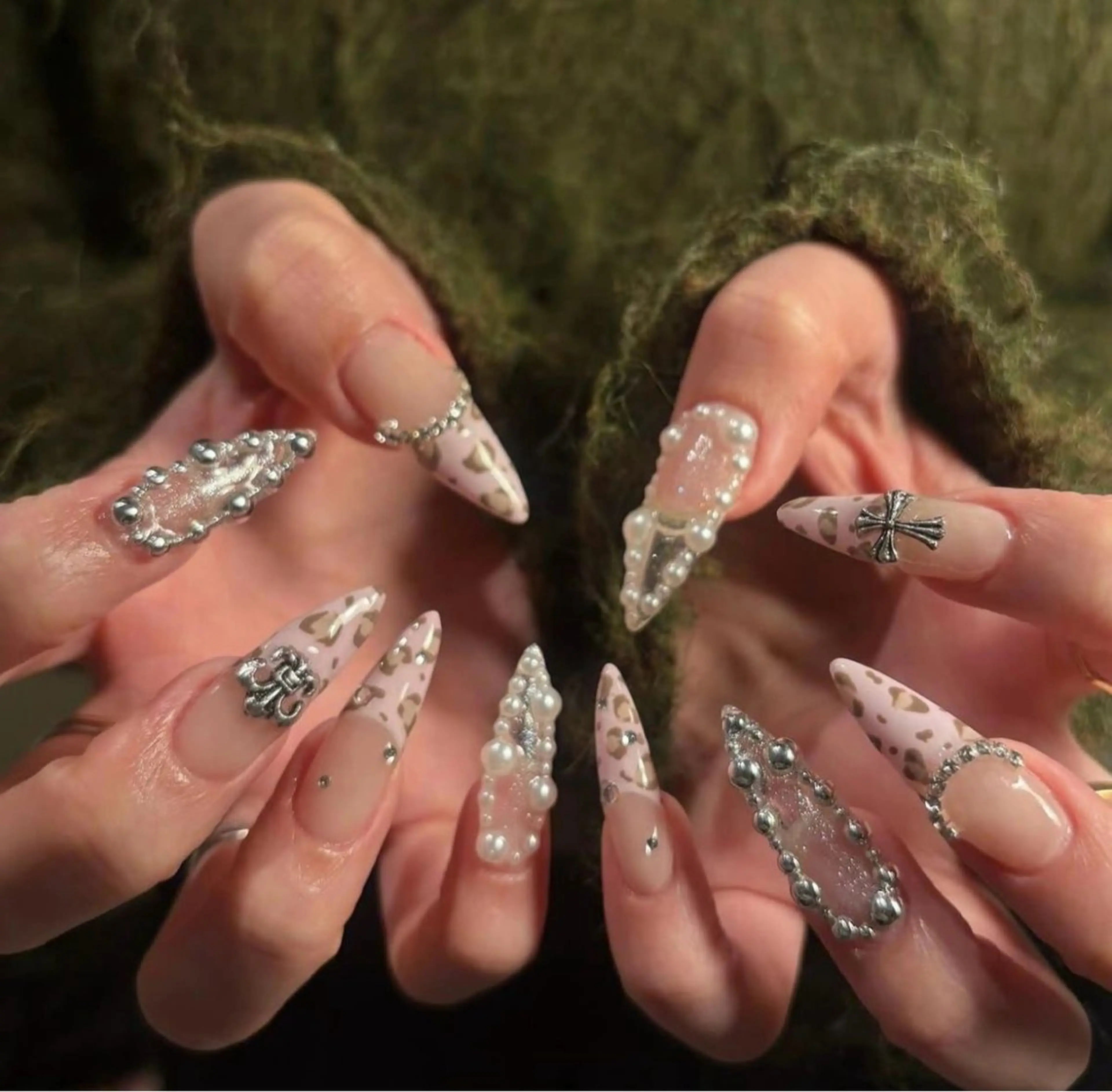 ネイル アートネイル 成人式 ジェルネイル ニュアンスネイル 夏ネイル ハンドネイル Ni Niのネイルデザイン