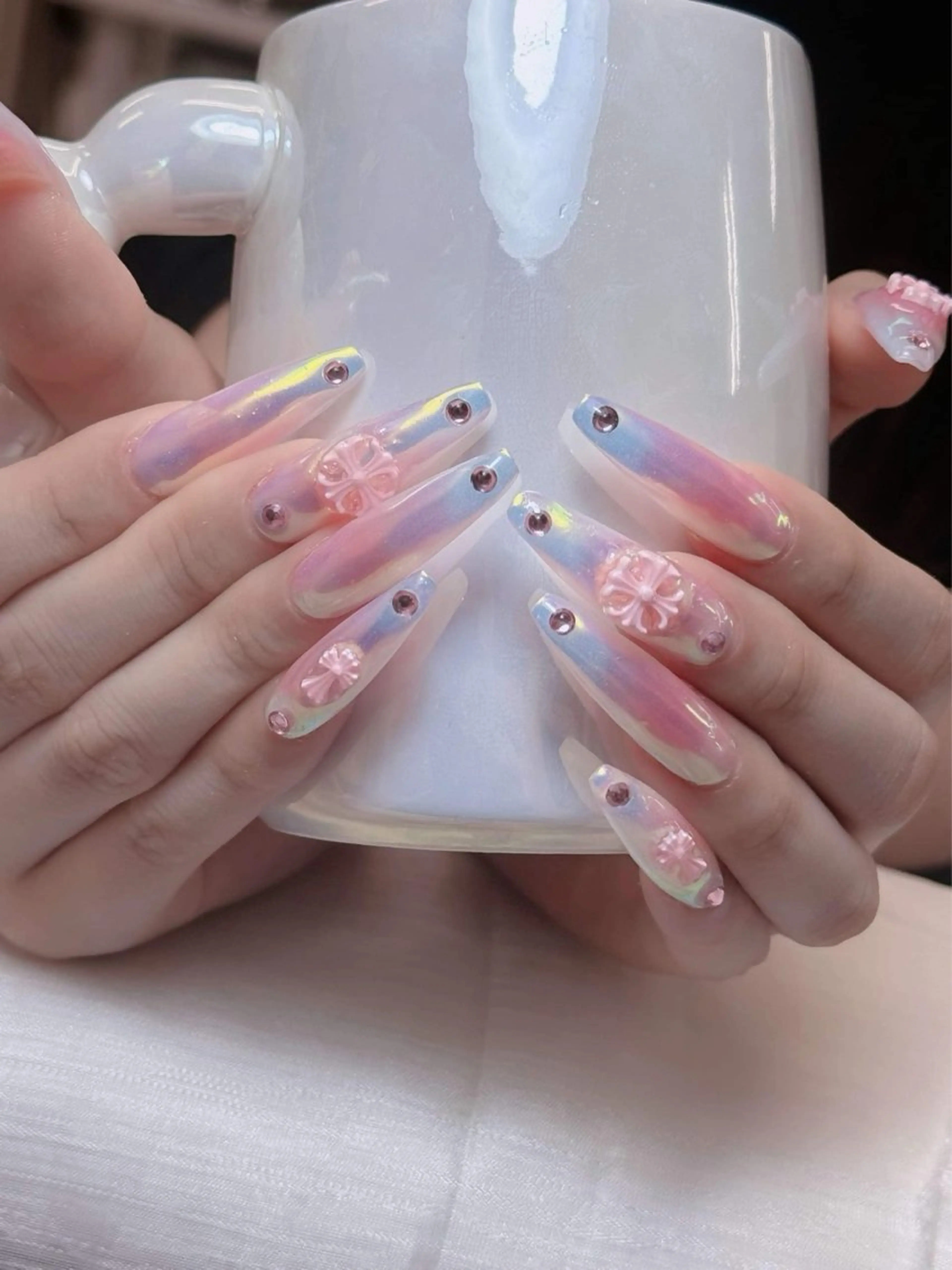 ネイル ハンドネイル ハンドケア Anh Nail 歌舞伎町のネイルデザイン