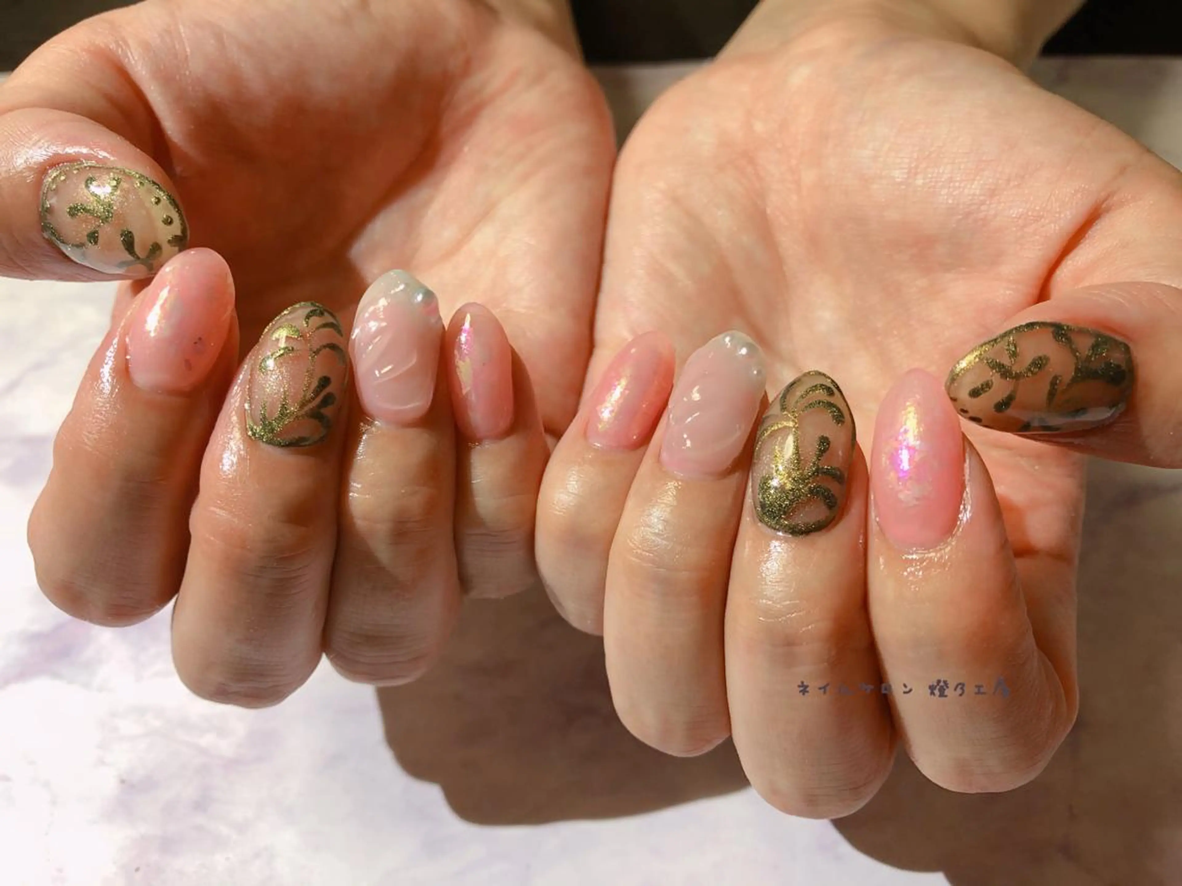 ネイル 伊藤 美里のネイルデザイン