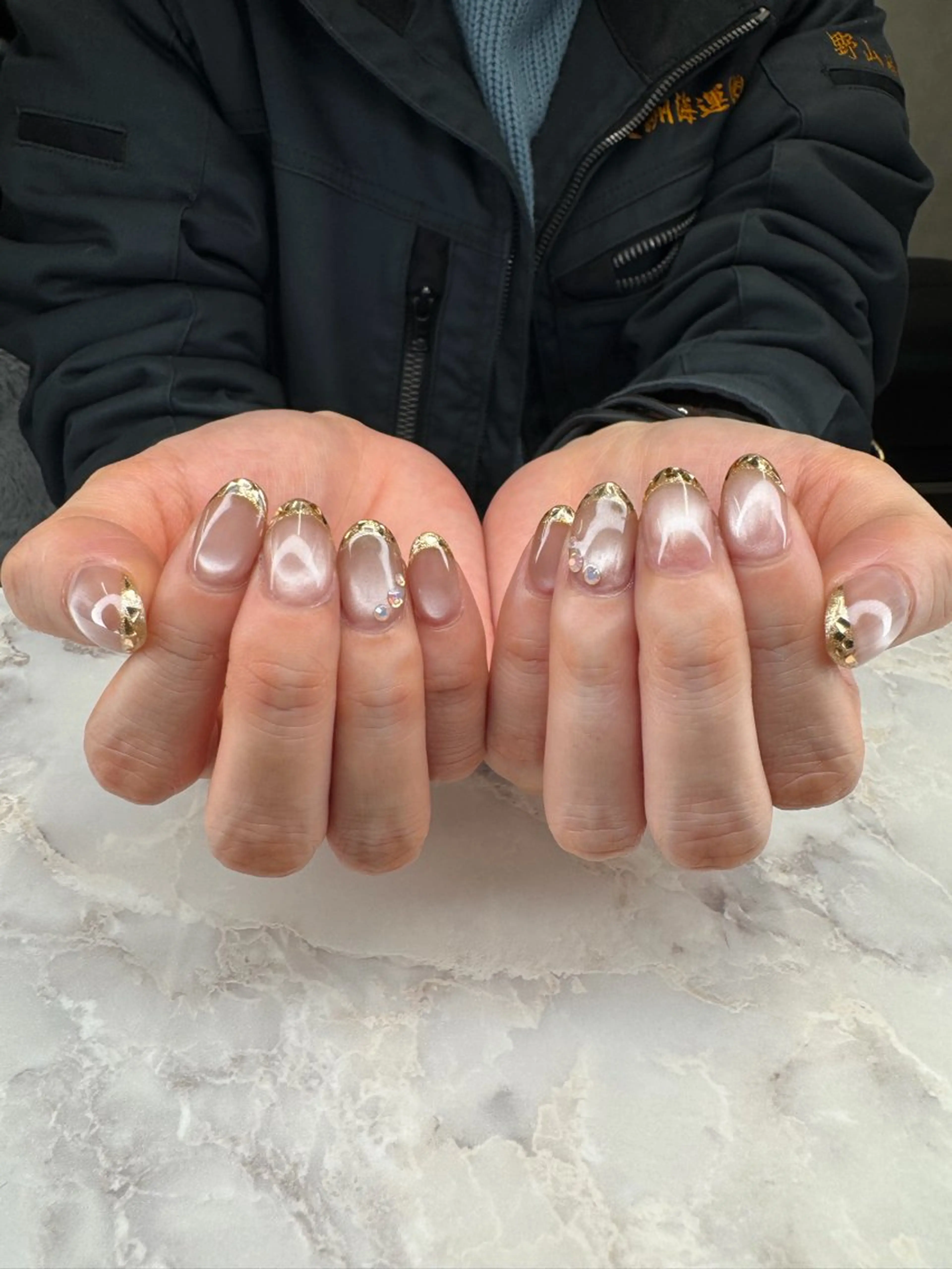 ネイル フレンチネイル ガラスフレンチ マグネットネイル Bourgeon ❇︎YOSHIMIのネイルデザイン