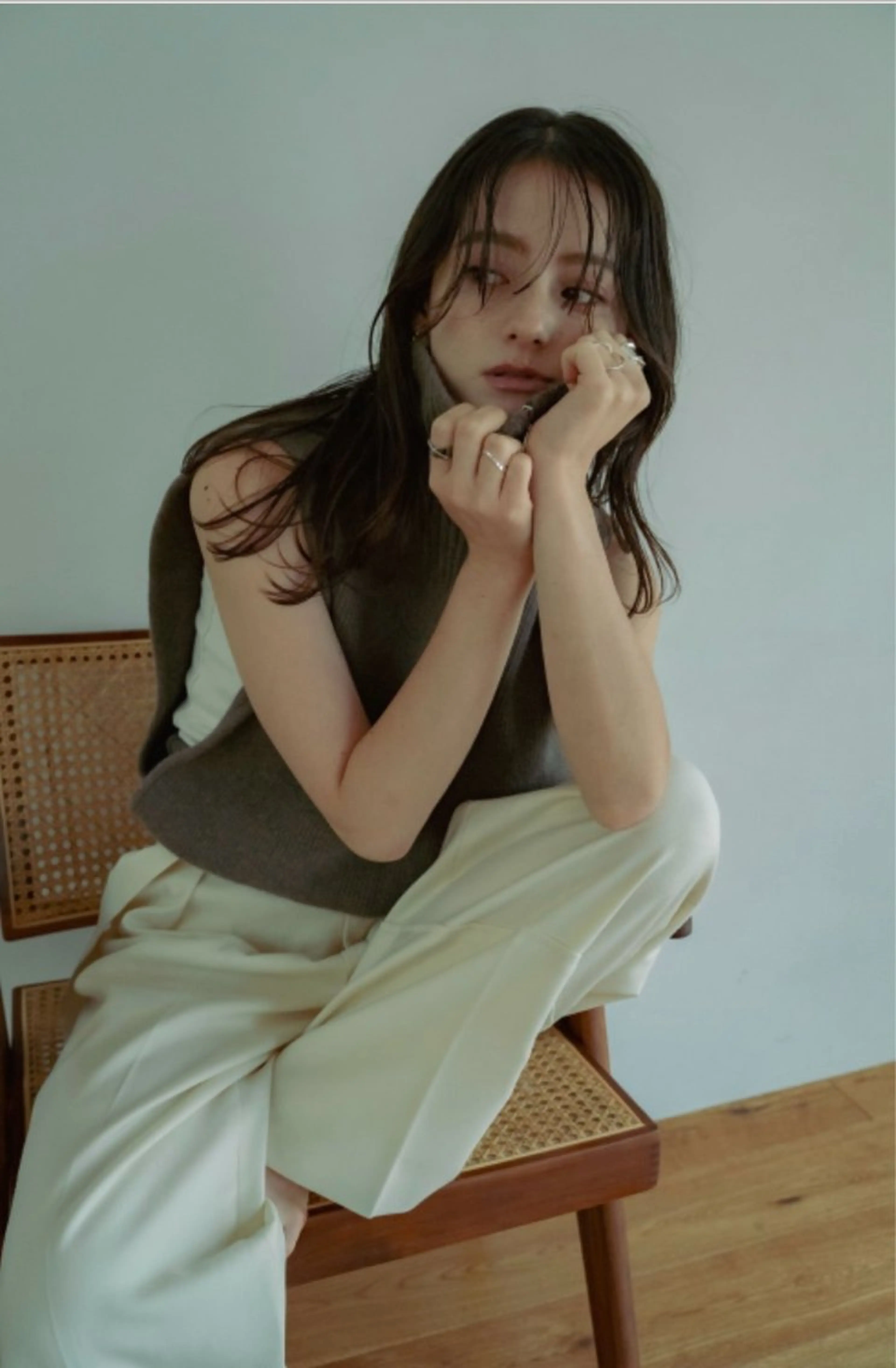 セミロング レディースカット🎀 NANAHAのヘアスタイル