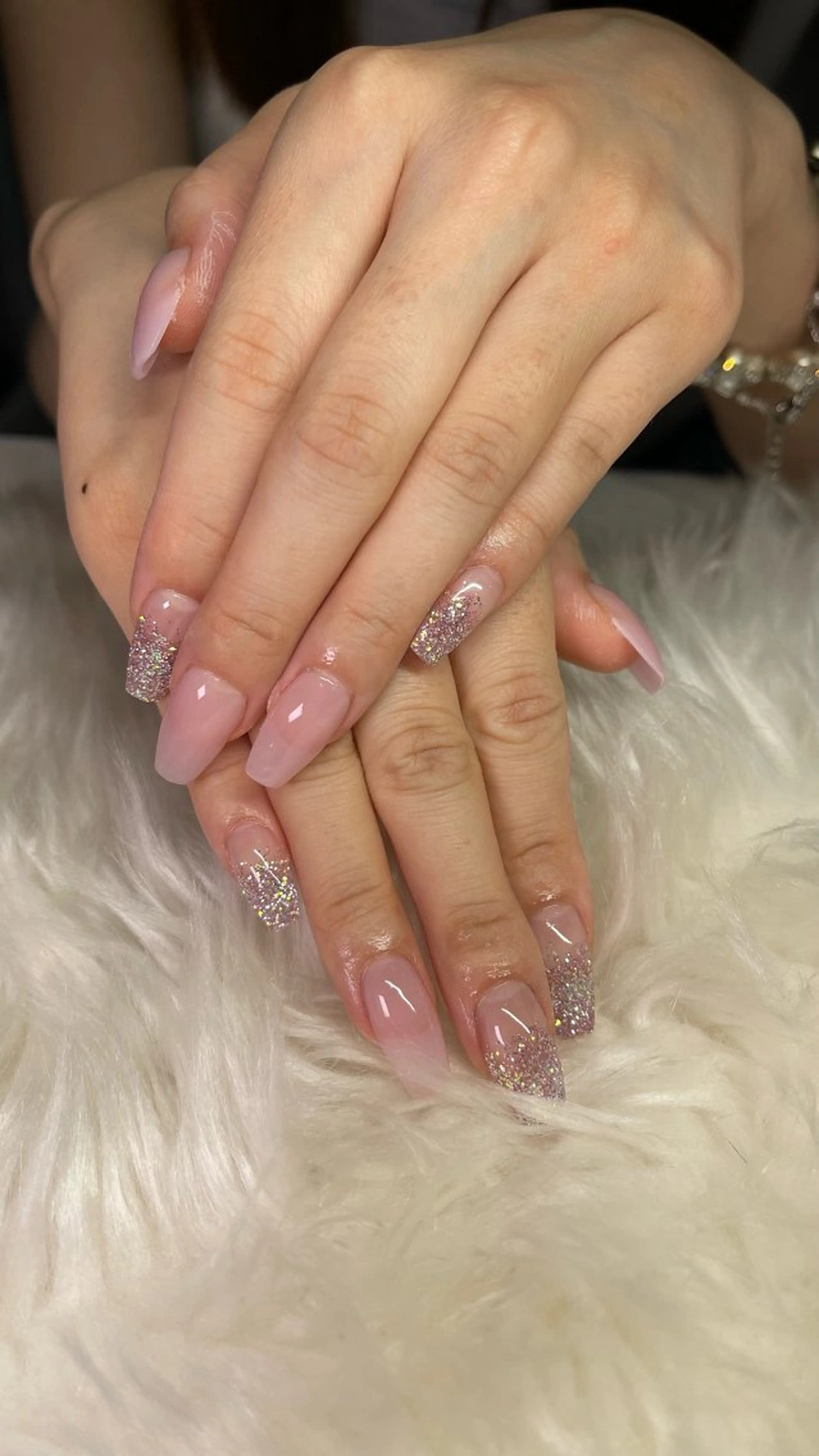 ネイル ピンク ハンドネイル NAIL FOCUS Lisaのネイルデザイン