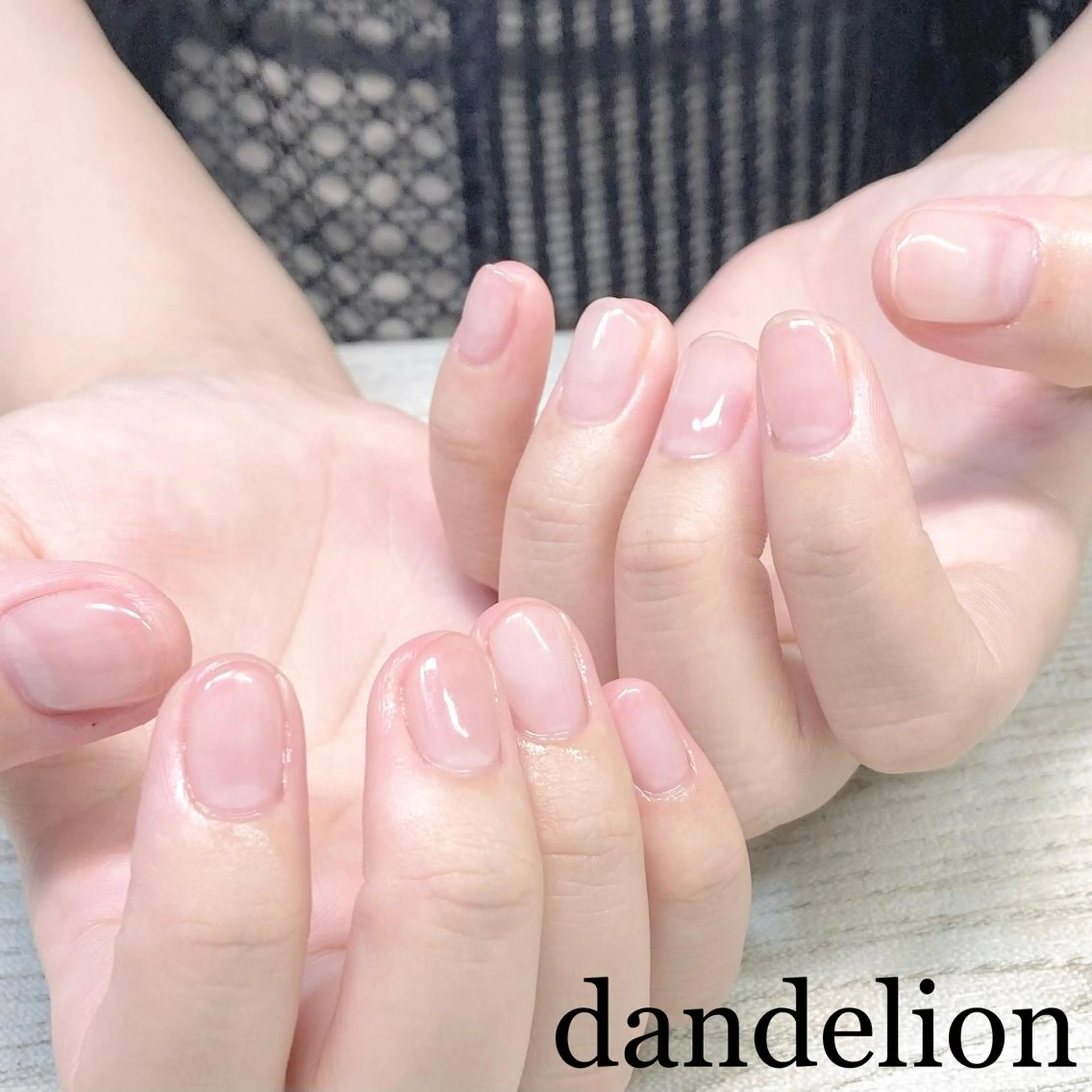 ネイル ハンドネイル ハンドケア dandelion ダンデライオンのネイルデザイン