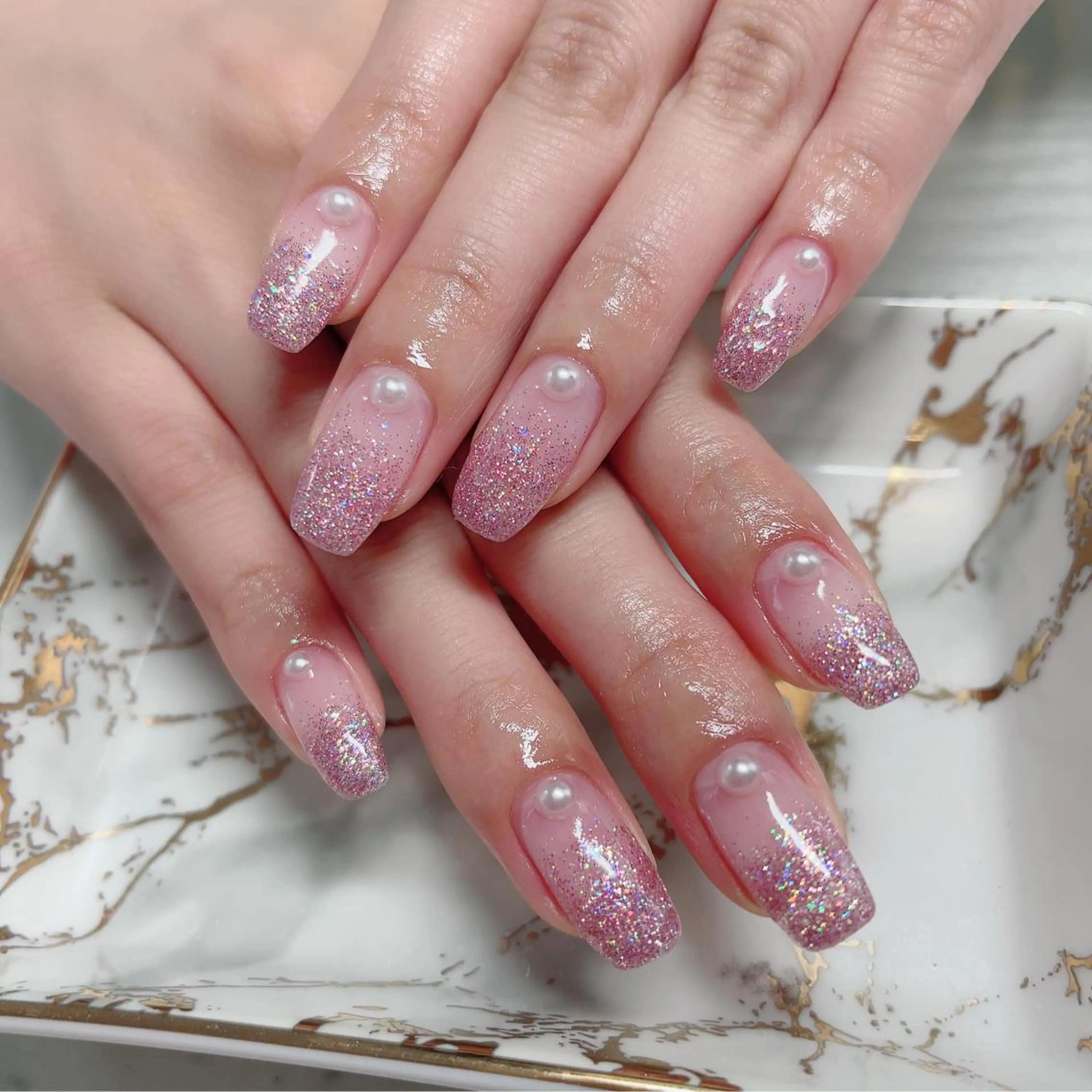 ネイル ラメ(グリッター) ラメグラデーション ピンク ハンドネイル ハンドケア Baby Nailのネイルデザイン