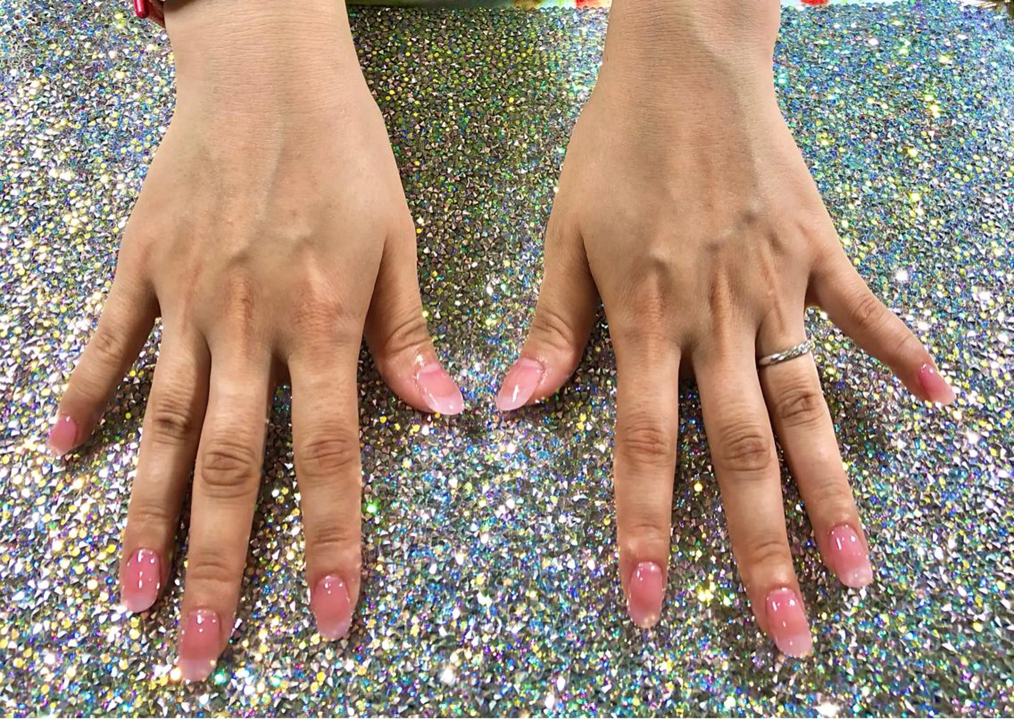 ネイル 長さ出し ジェルネイル ピンク パープル スカルプネイル ハンドネイル Tairacchi ﾀｲﾗｯﾁのエステ・リラクイメージ