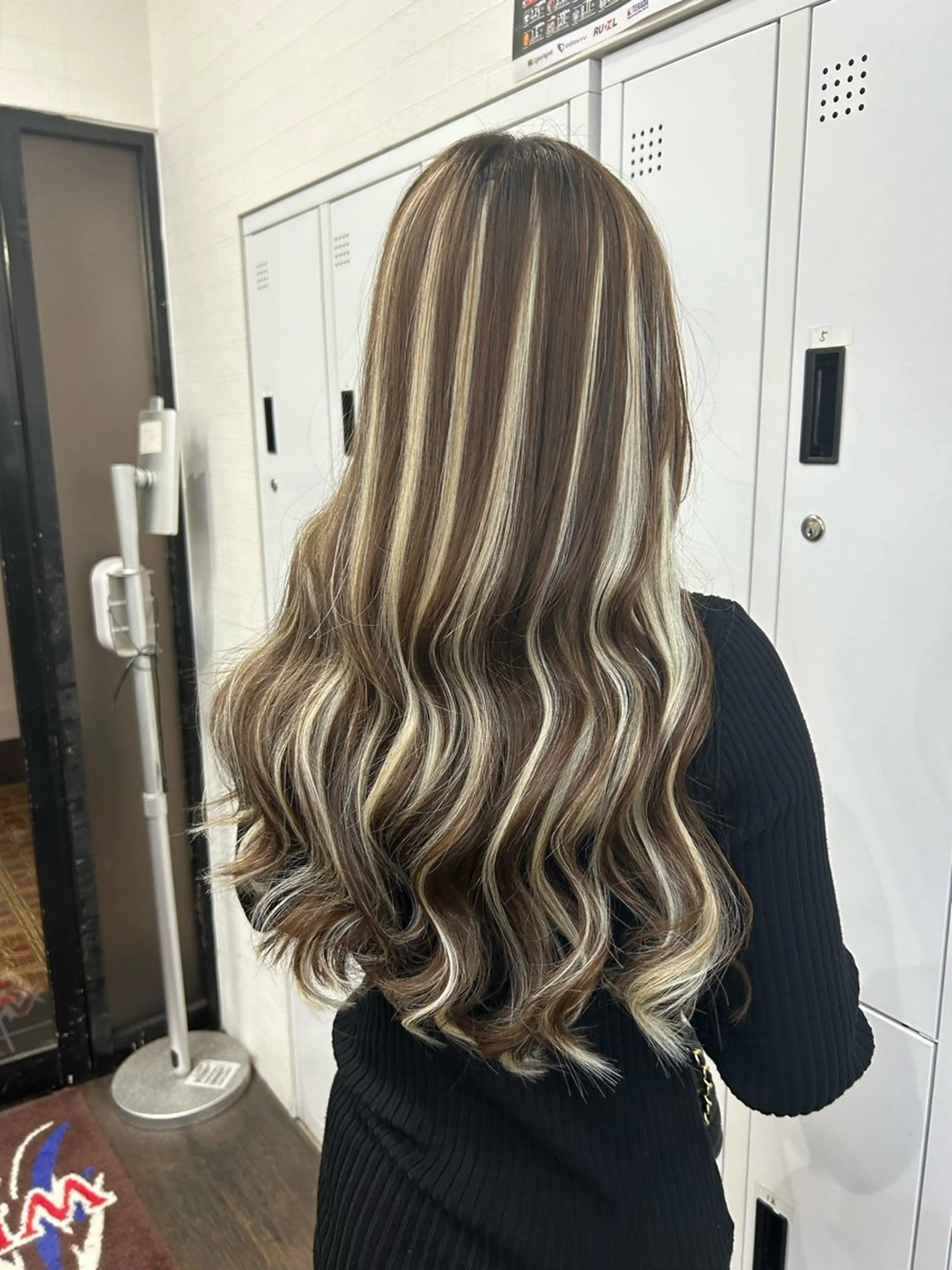 ロング カラー ヘアカラー エクステ 🌸U-topia 🌸伊藤穂乃花🌸のヘアスタイル