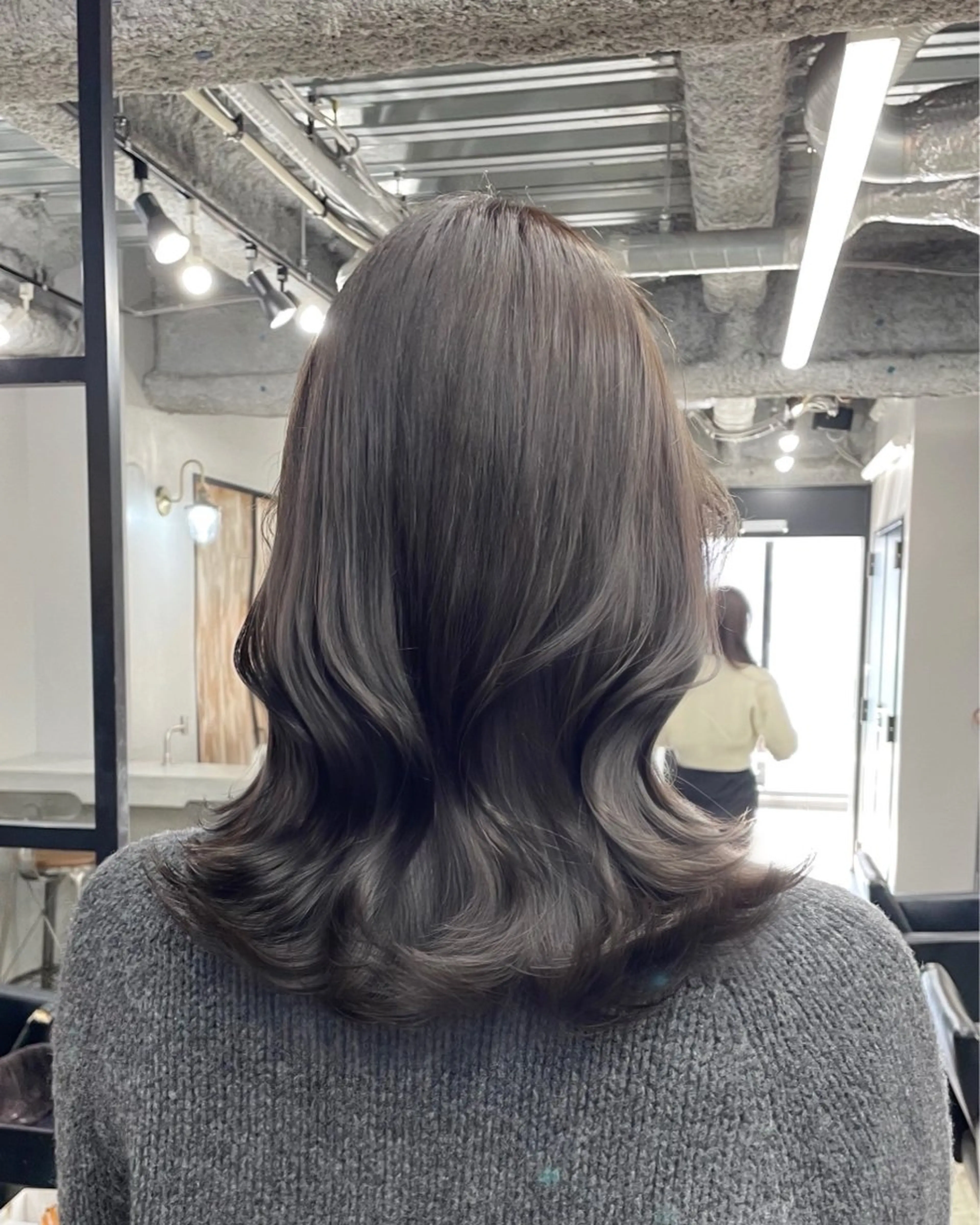 ミディアム カラー ケアカラー 透明感カラー グレージュ オリーブグレージュ オリーブグレー ヘアカラー トリートメント メンズカット/パーマ 艶カラーTAIGA︎のヘアスタイル