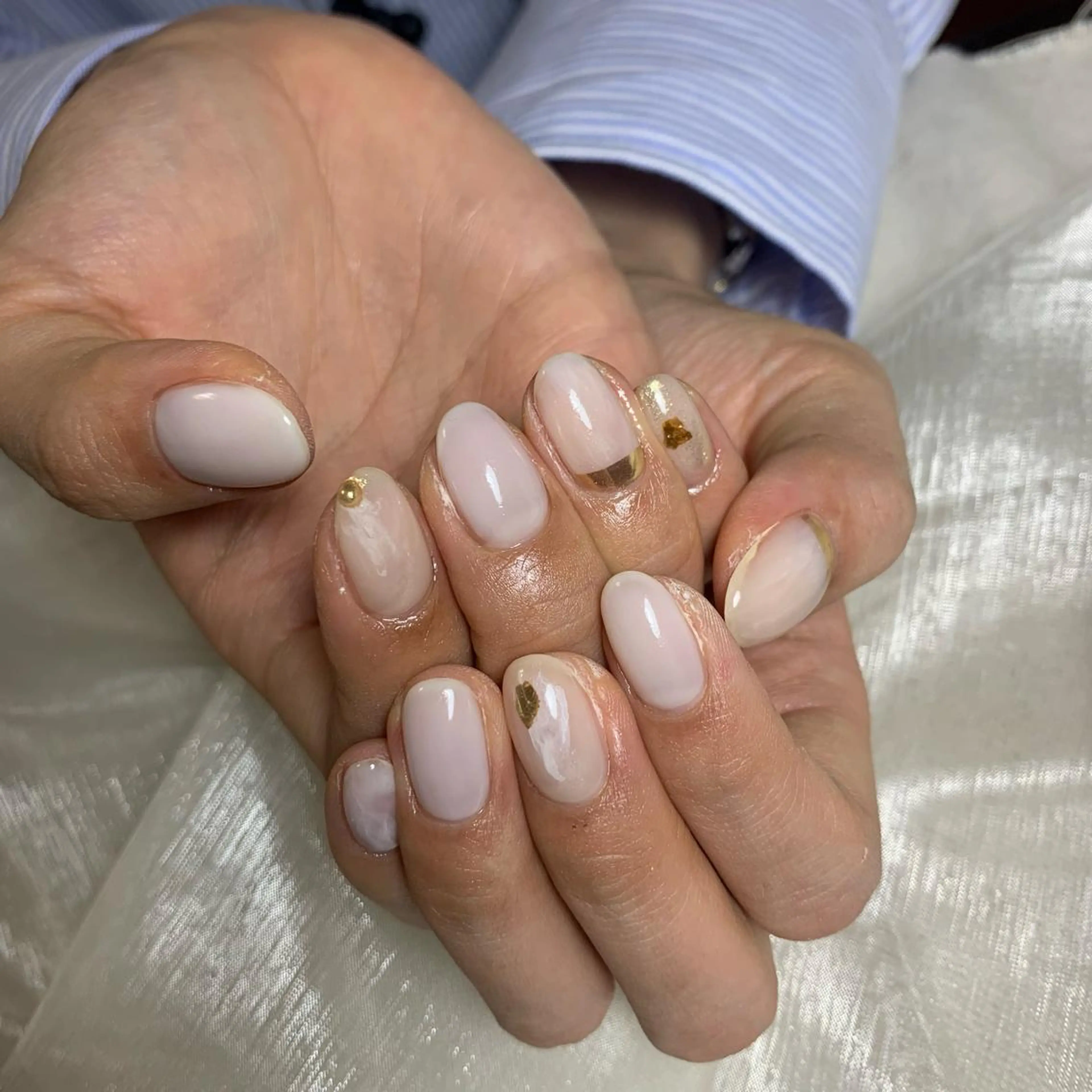 ネイル ハンドネイル repos~ルポ~所属・里見 麗のネイルデザイン