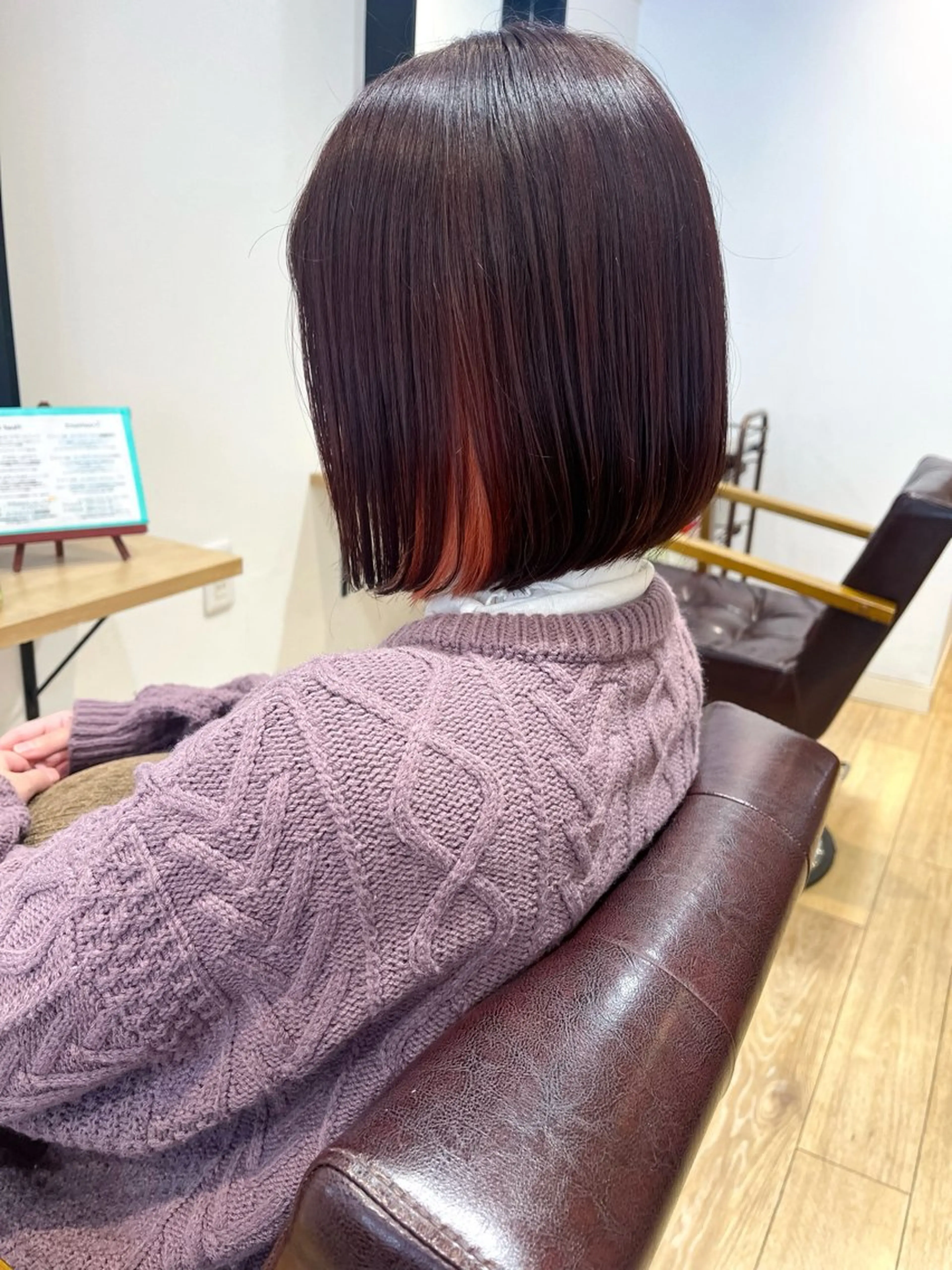 ショート カラー トリートメント ヘッドスパ 地毛風ストレート ミニボブ🌷江梨🍎のヘアスタイル