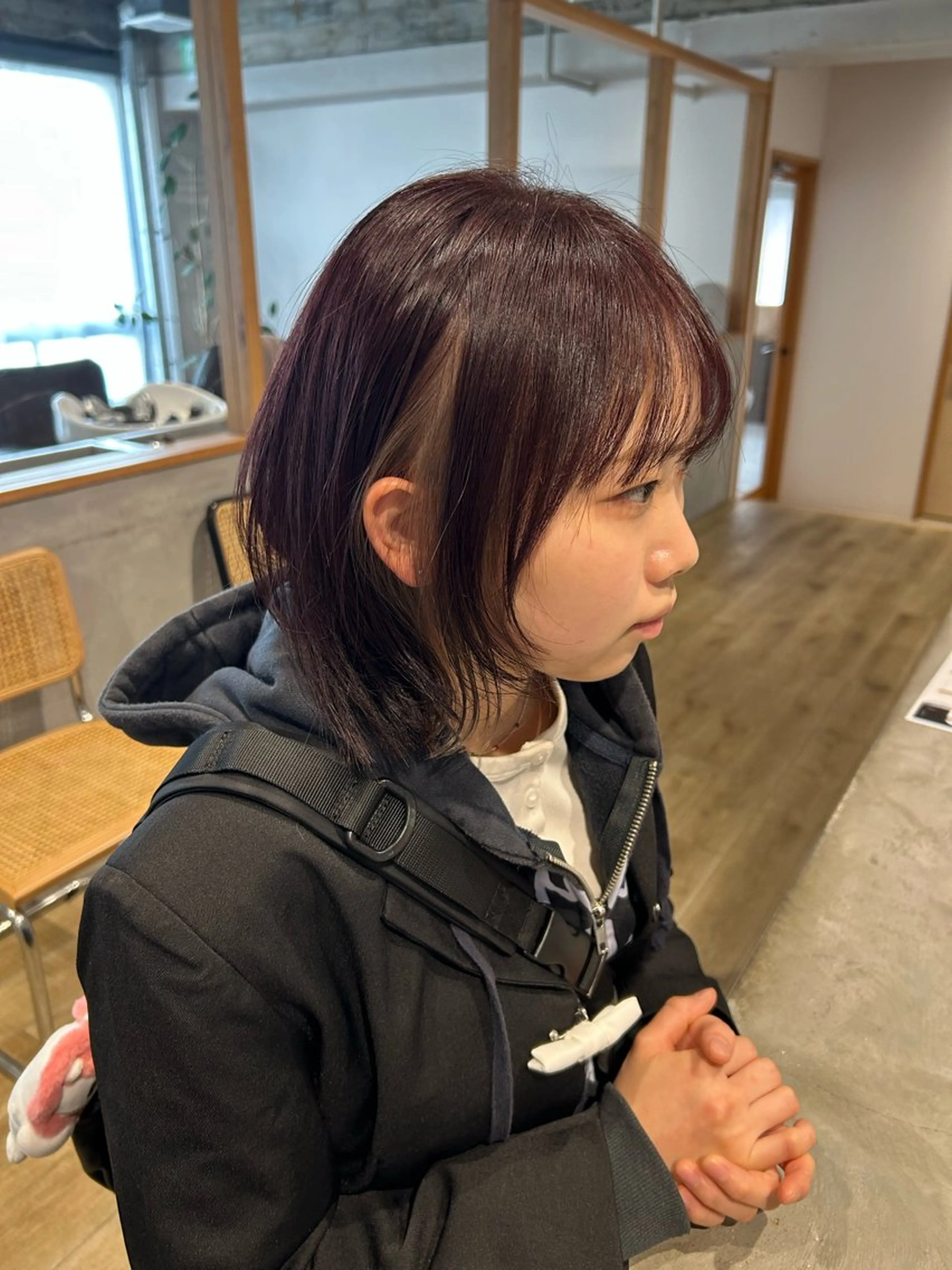 ショート カラー インナーカラー ヘアカラー aina ⠀ ⠀ ⠀のヘアスタイル