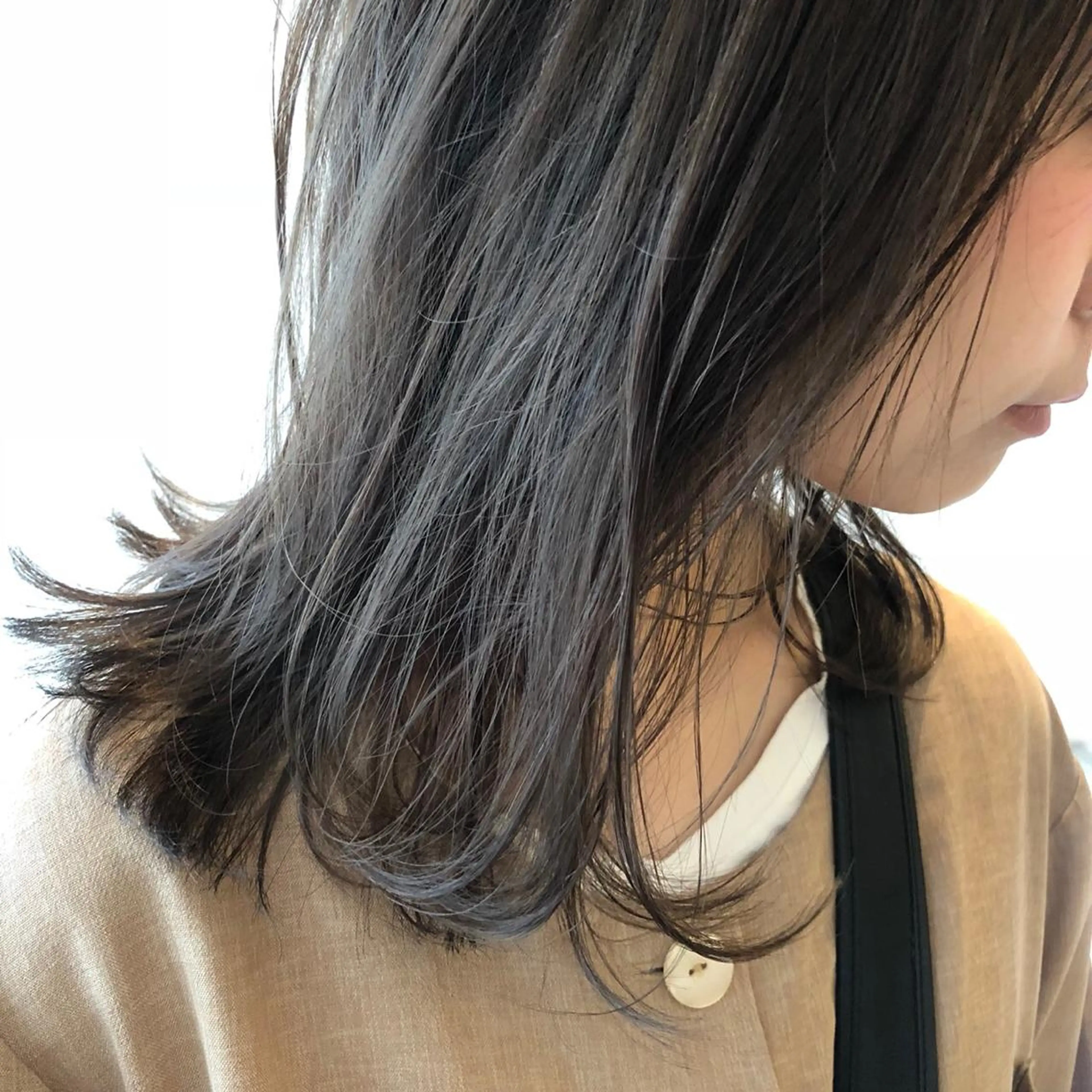ミディアム カラー ヘアアレンジ シロ ⭐︎のヘアスタイル