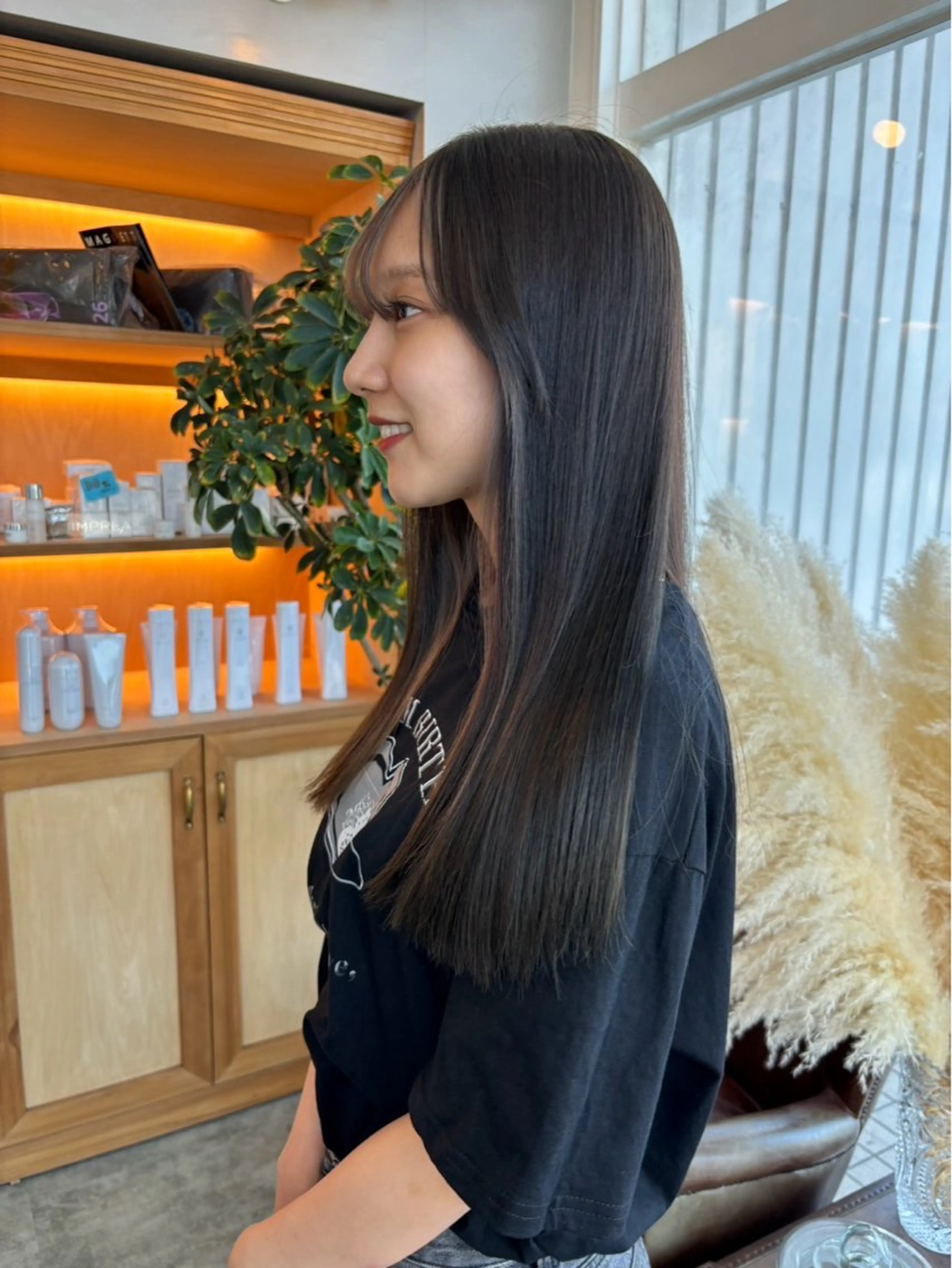 ロング ヘアカラー トリートメント YUIMARL SUZUKAのヘアスタイル