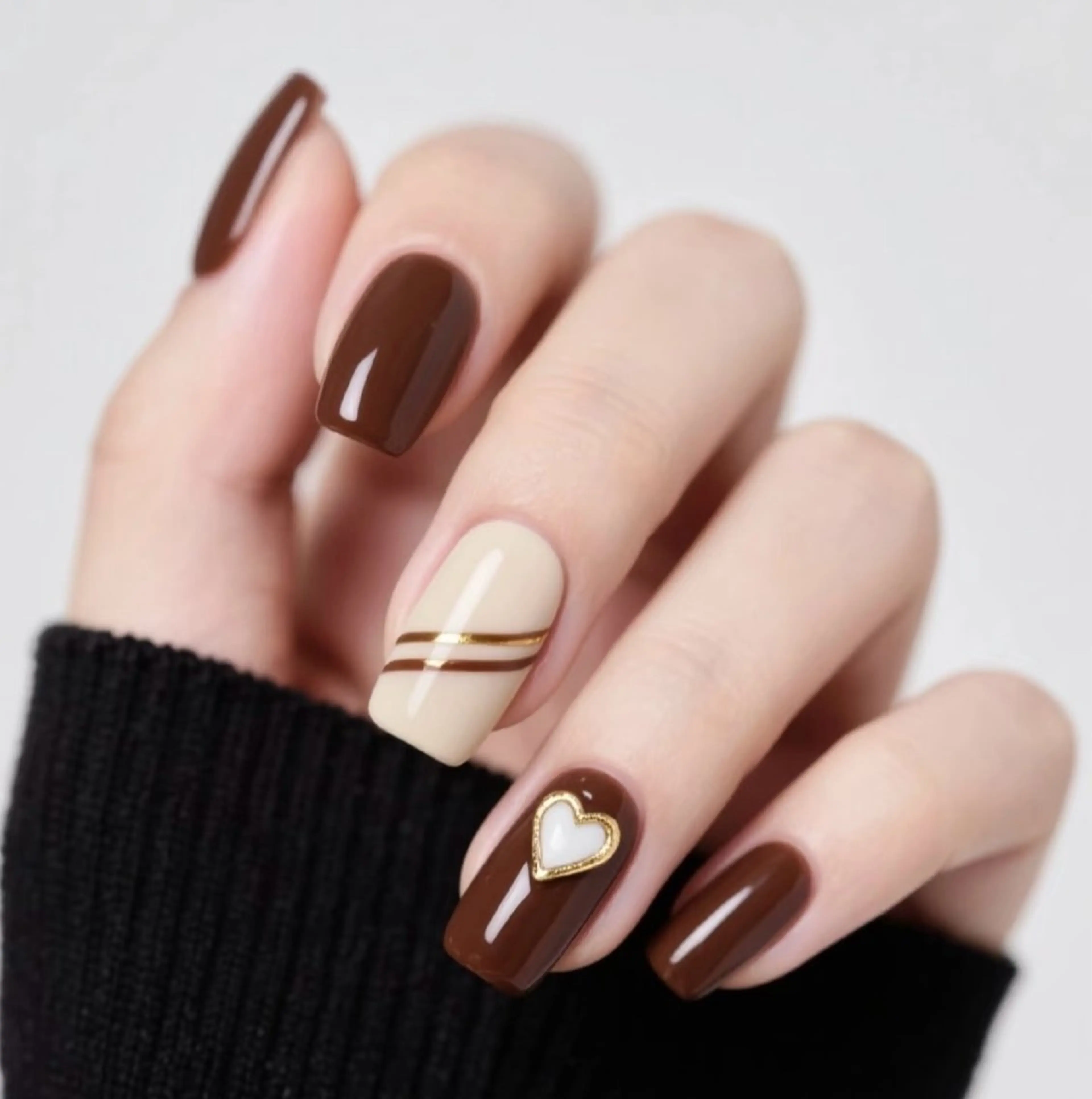 ネイル ハート オフィスネイル ハンドネイル Maylie Nail所属・キイ サロンのネイルデザイン