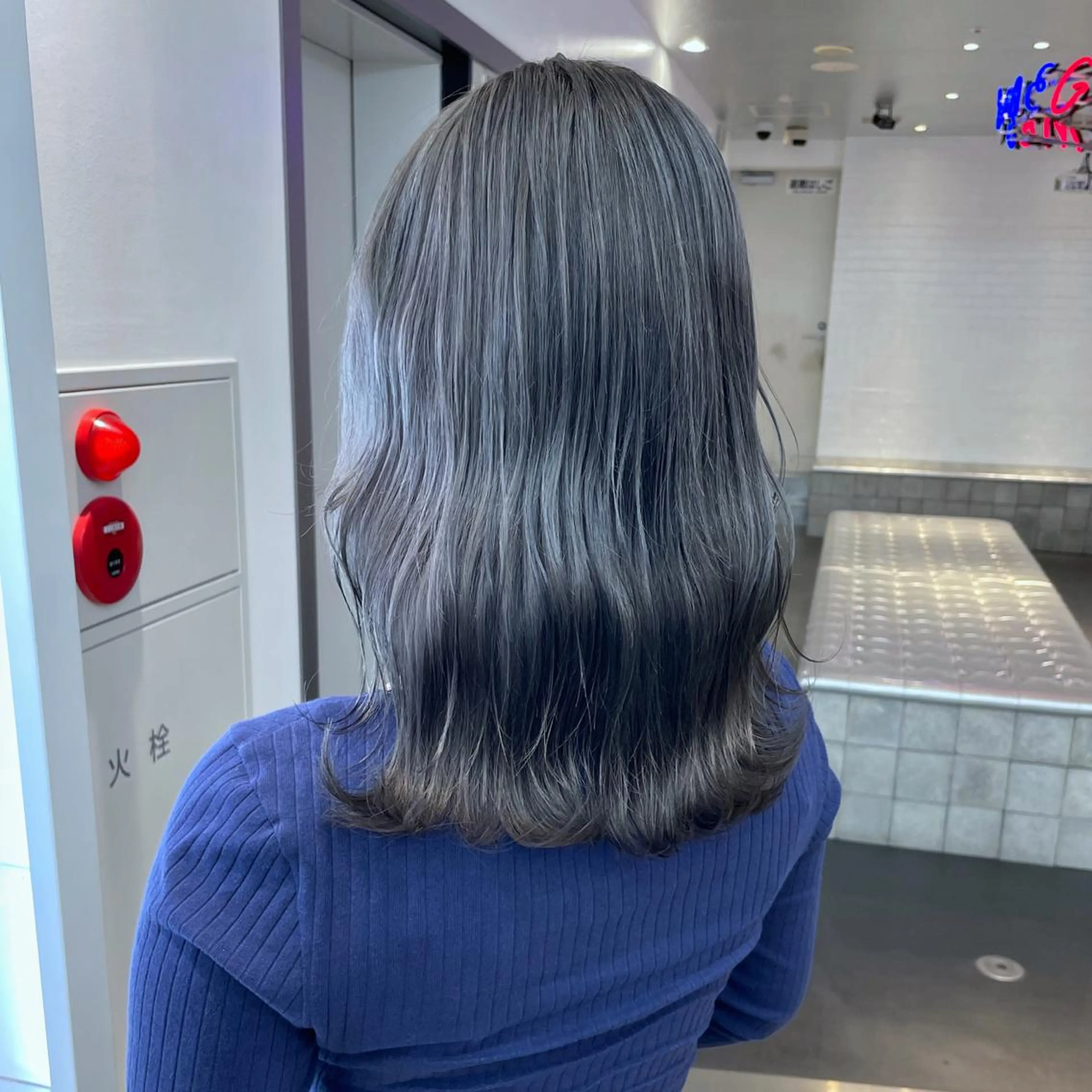 ミディアム カラー Je suis heureuse Miel所属・🐩艶カラー/ chisato🌙のヘアスタイル