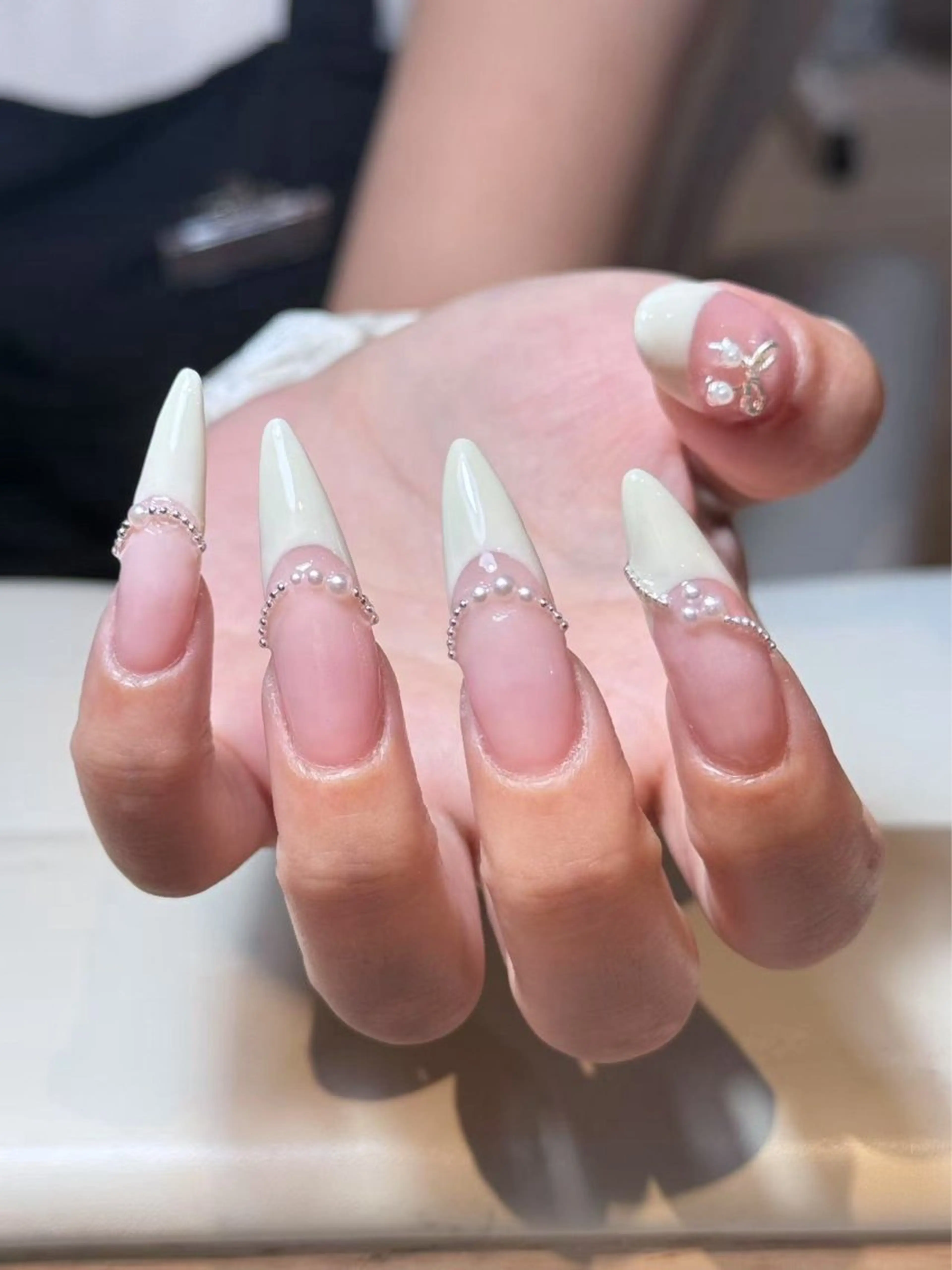 ネイル CCOCONAIL コバヤシ ミオのネイルデザイン