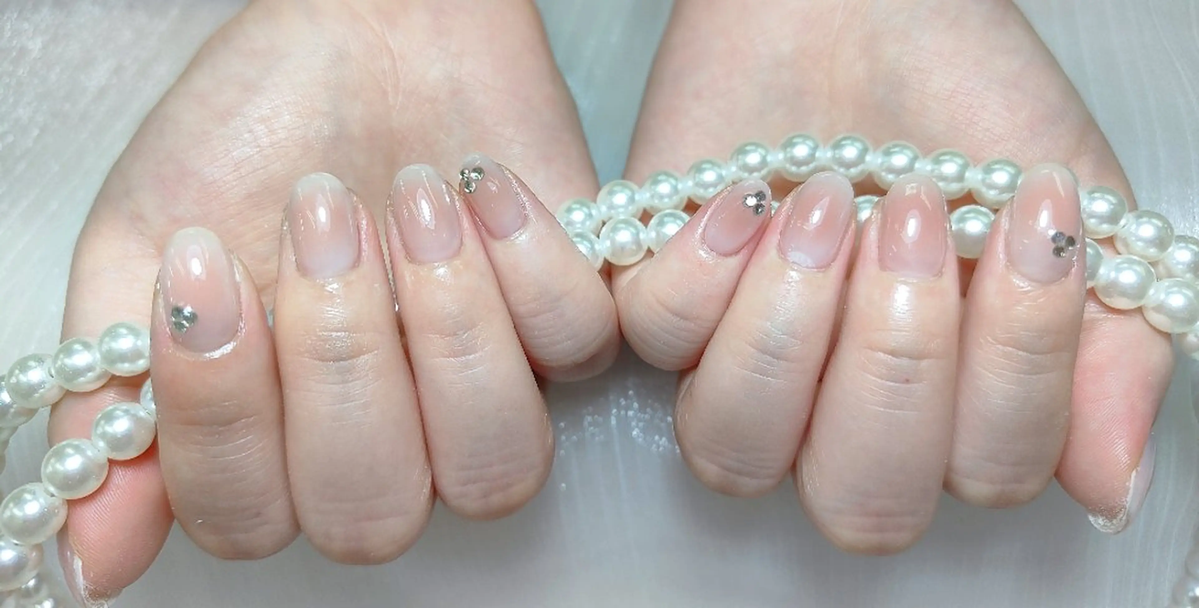 ネイル ハンドネイル モニカ アキイのネイルデザイン