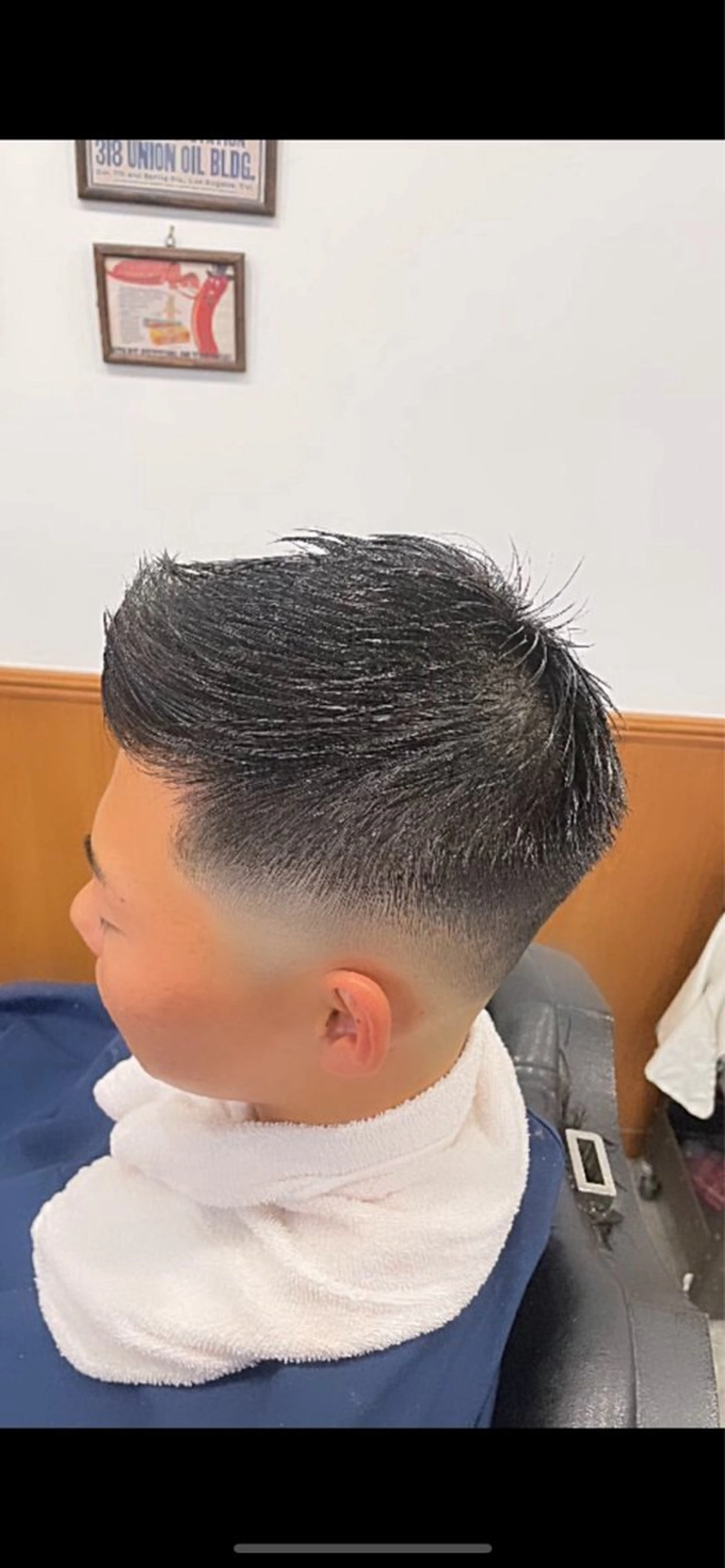 ショート メンズ フェードカット スキンフェード BLAZEMAN所属・石毛 李奈のヘアスタイル