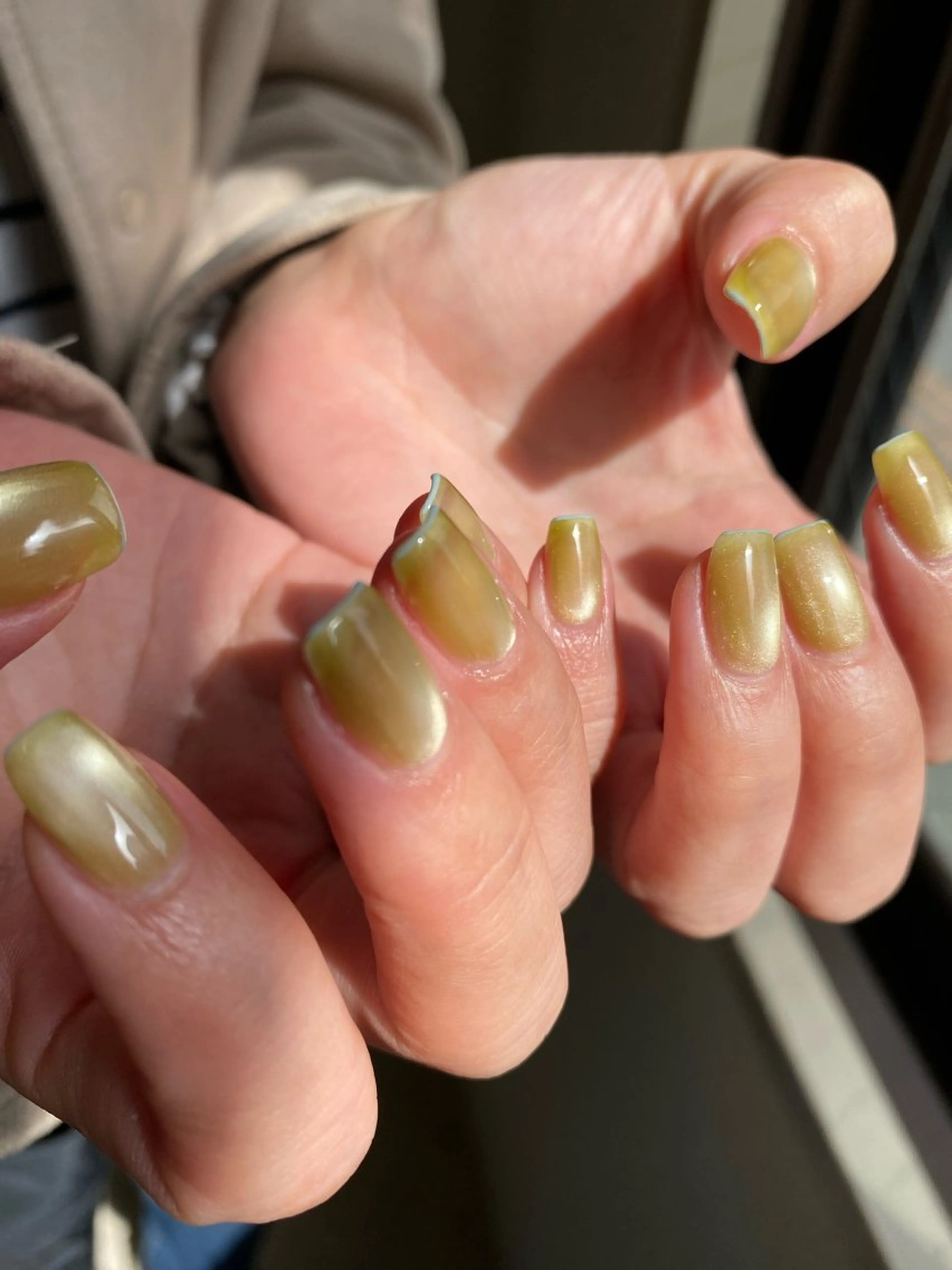 ネイル 成人式 フレンチネイル ジェルネイル ガーリー マグネットネイル ハンドネイル 草加ニュアンスネイル 🌚hersのネイルデザイン