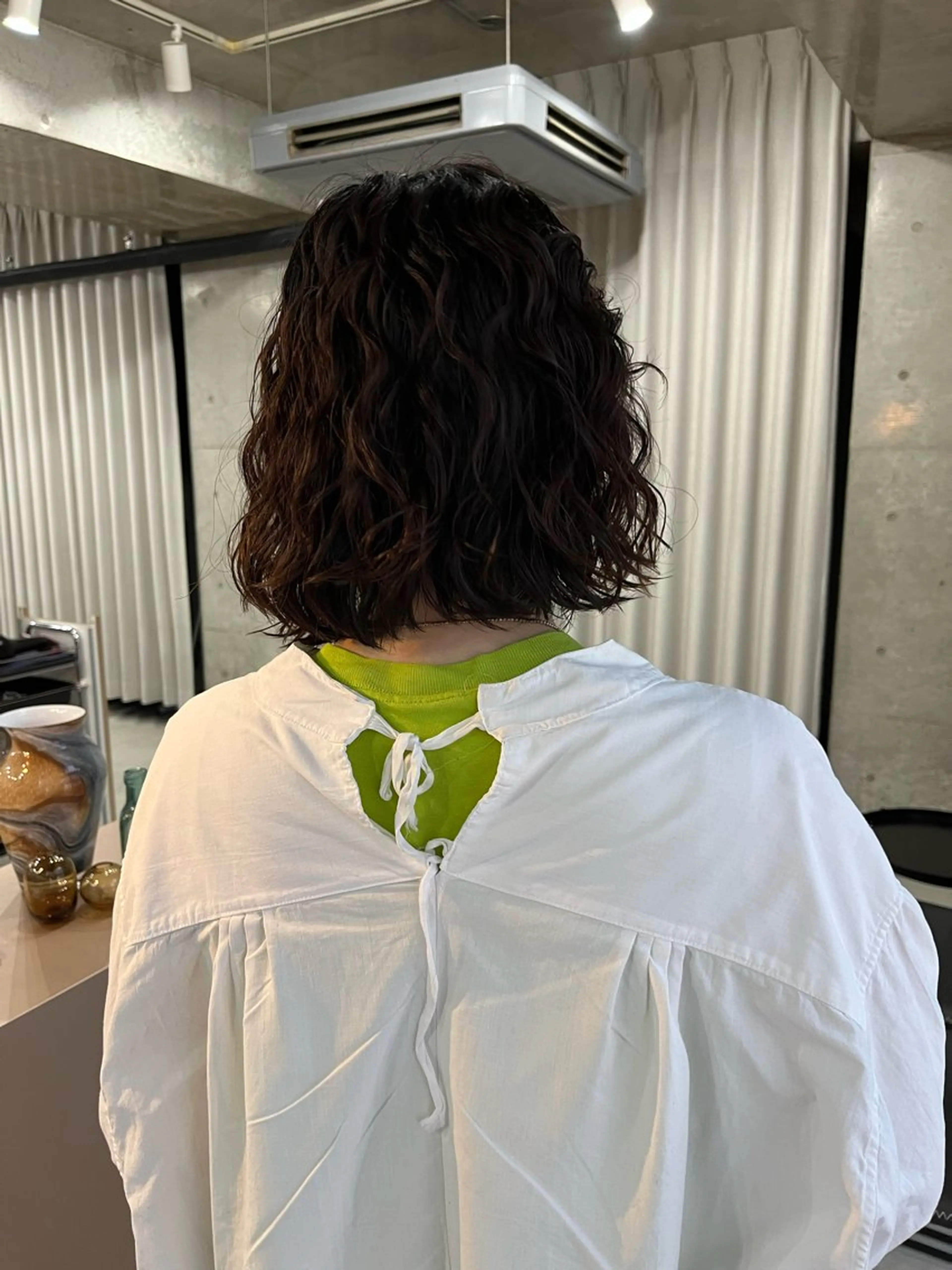 ミディアム カラー パーマ カット ヘアカラー トリートメント 表参道/髪質改善・ 透明感 colorのヘアスタイル