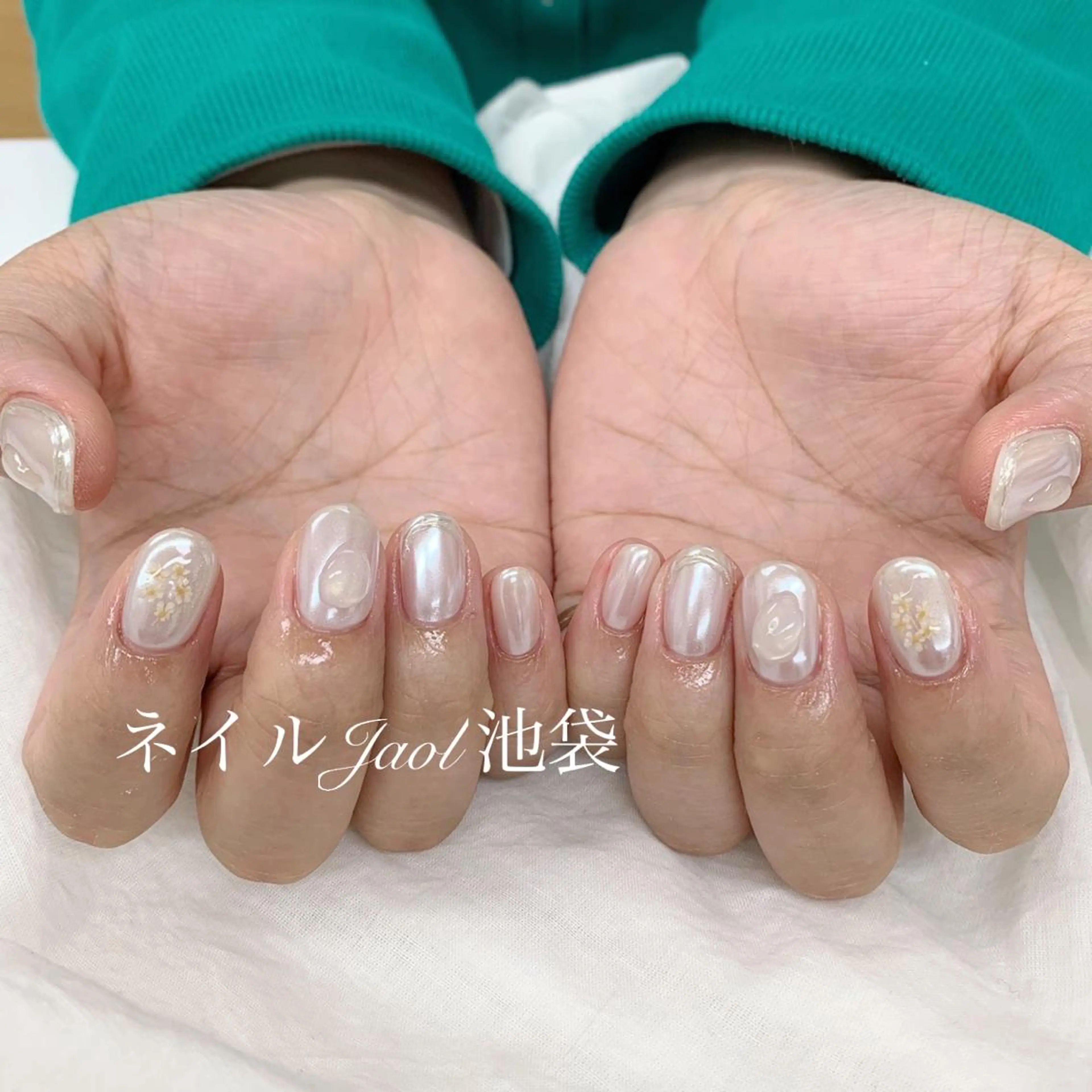 ミディアム ハンドネイル nail jaol池袋店所属・ネイルJaol 池袋のネイルデザイン