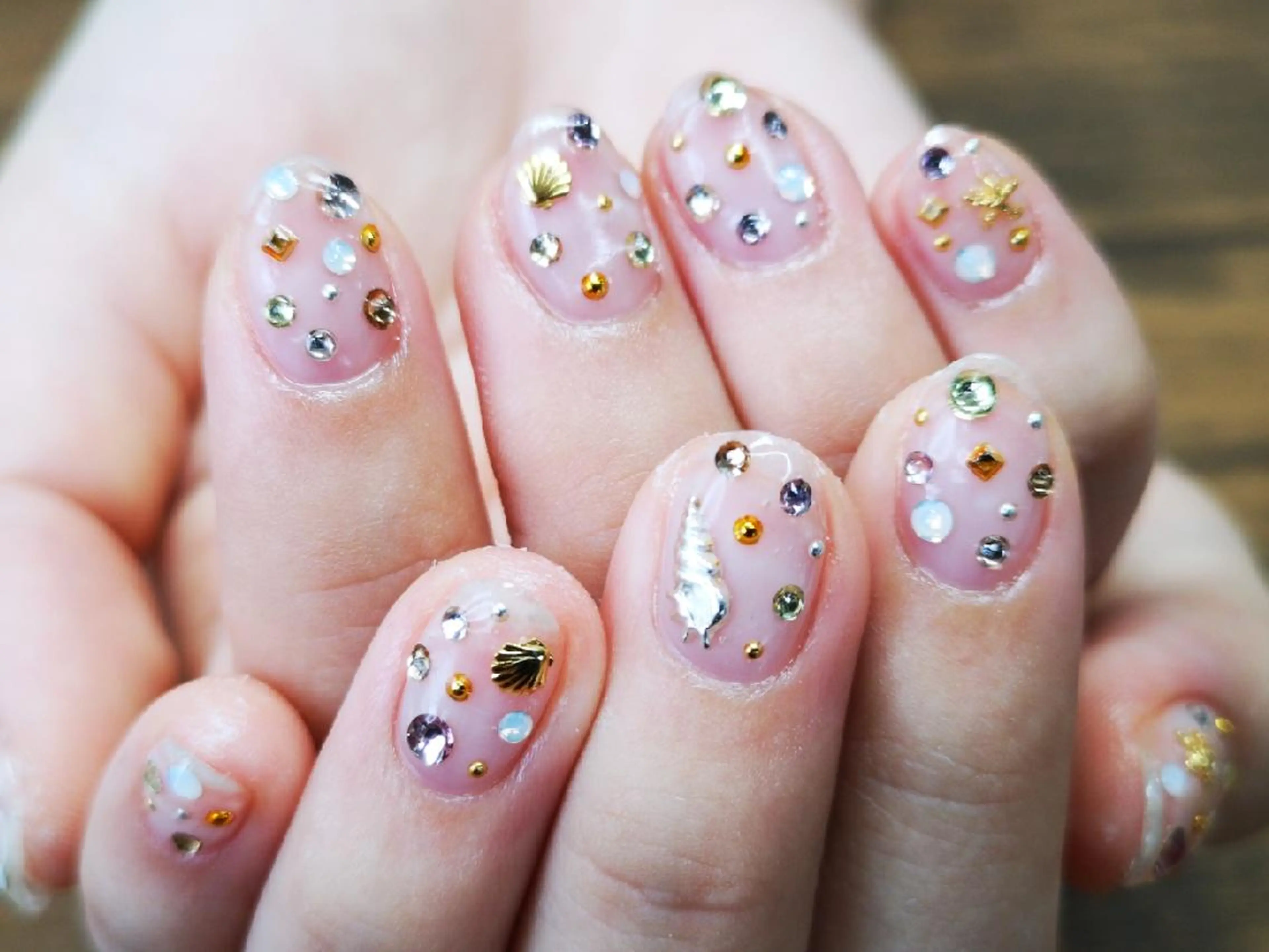 ネイル 石渡 美弥のネイルデザイン