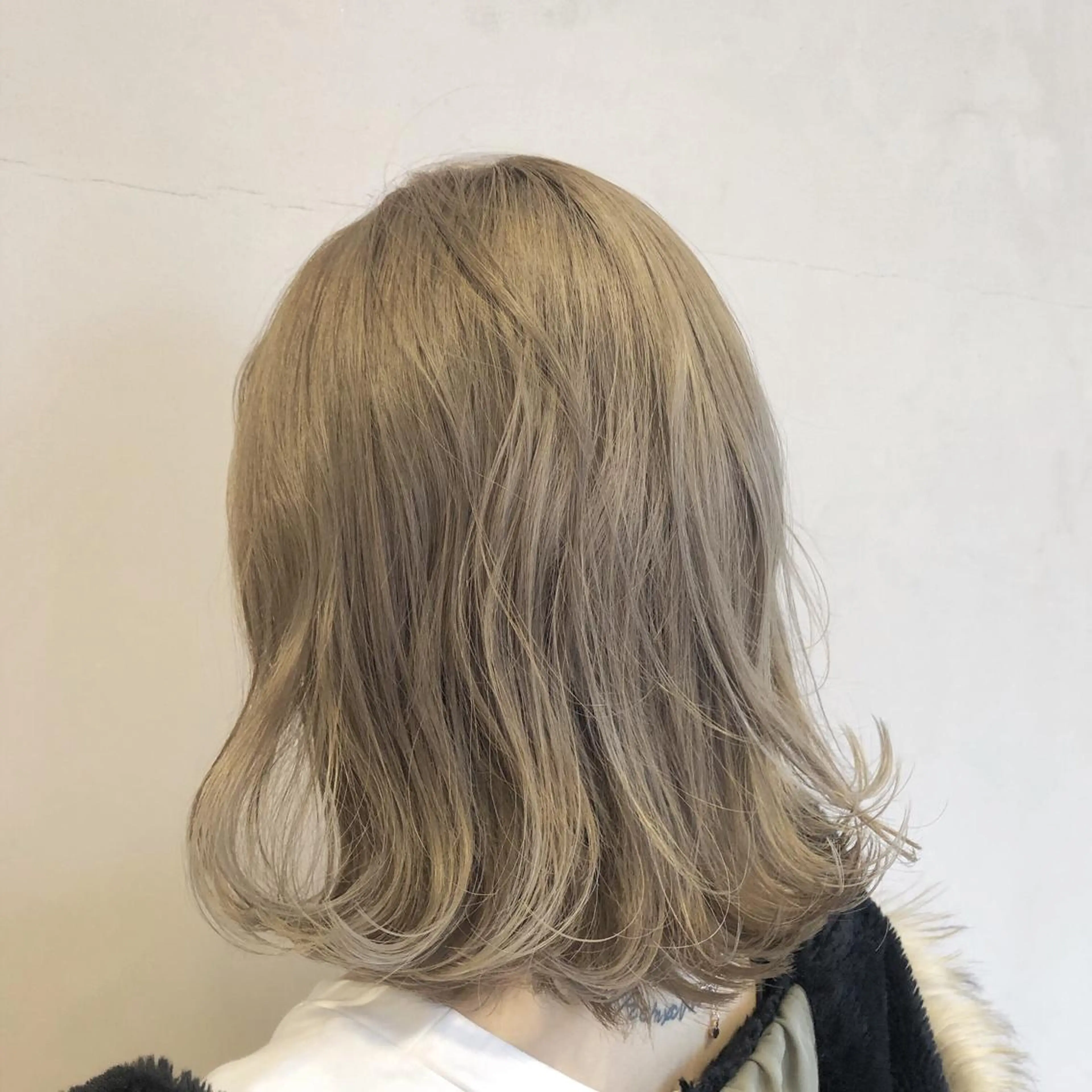 ミディアム カラー roan多々良店所属・mizuki roan多々良店のヘアスタイル