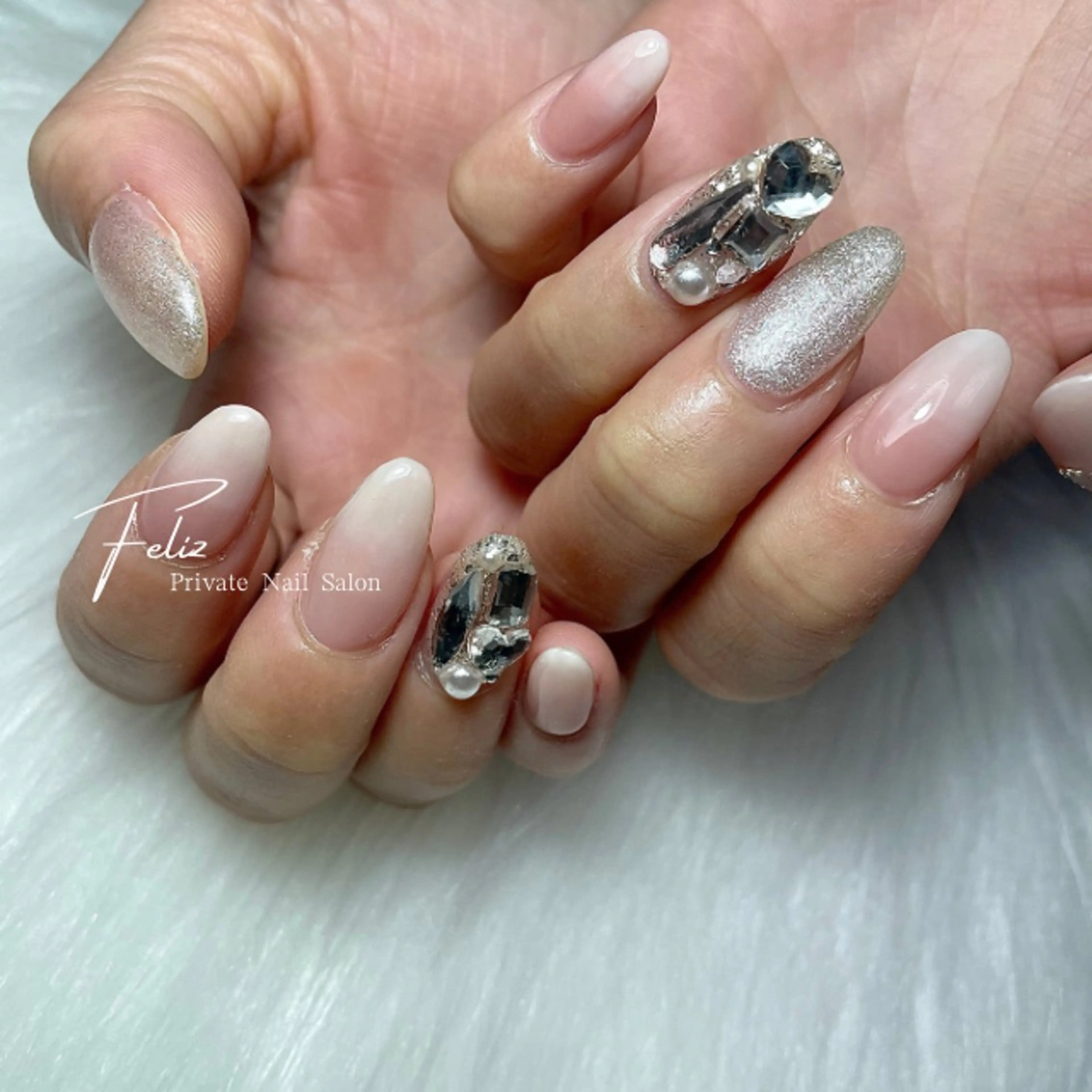 ネイル ハンドネイル ハンドケア Feliz所属・Feliz 楽しいネイルサロンのネイルデザイン