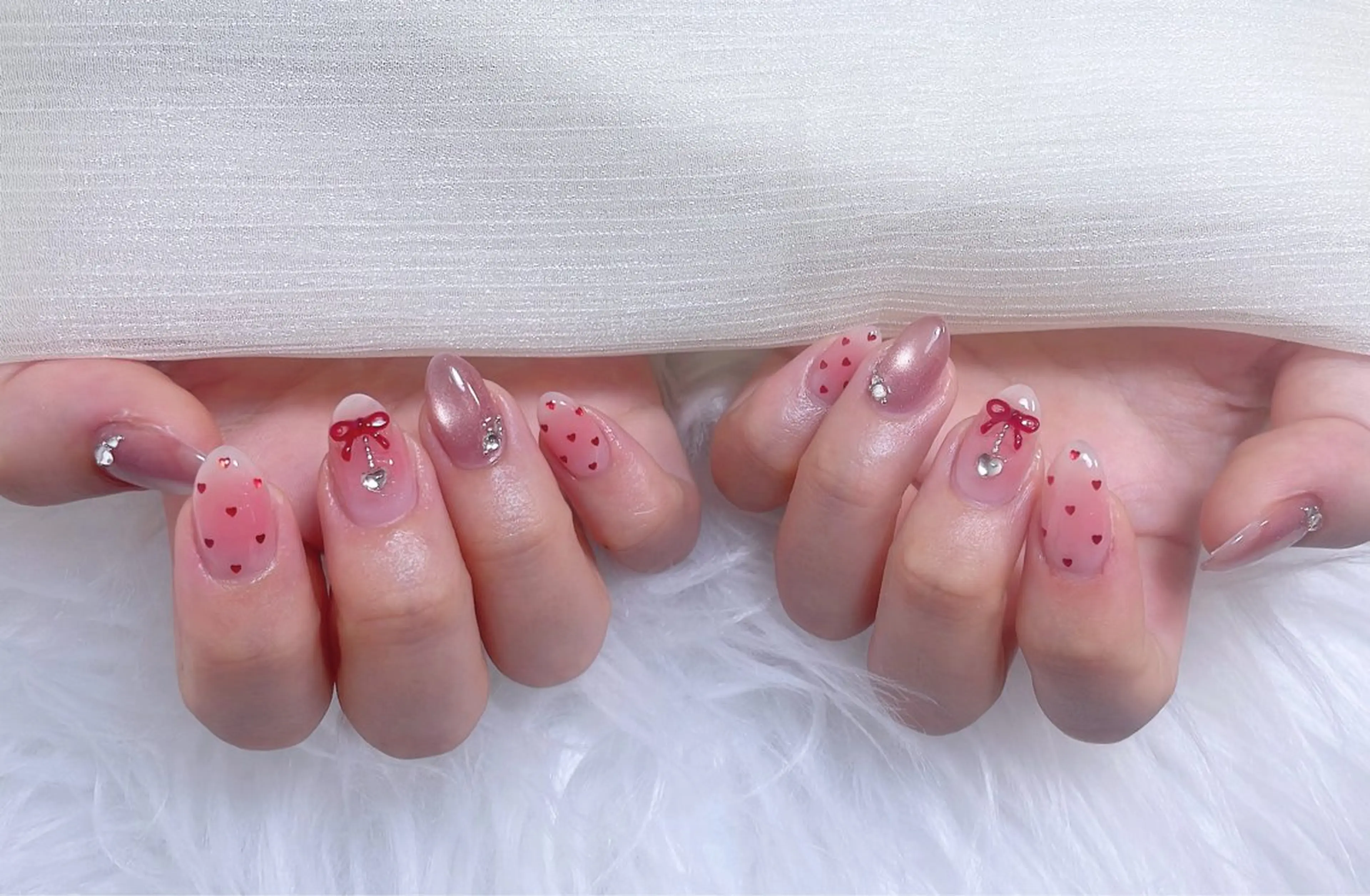 ネイル アニマル柄 チークネイル 成人式 フラッシュネイル フットネイル ハンドネイル B·U Nail大宮 長さだし専門店のネイルデザイン