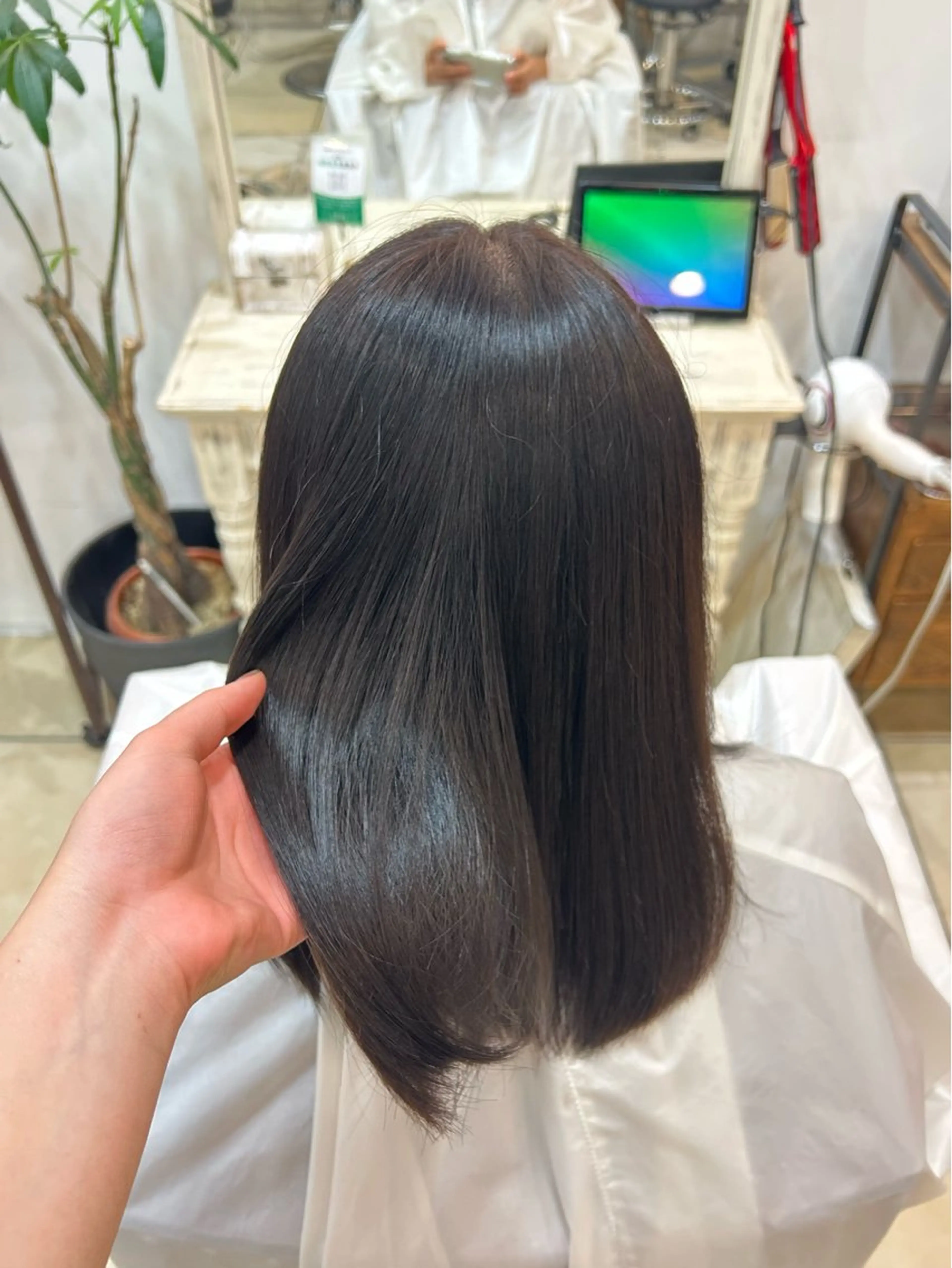 ミディアム カラー ベージュカラー ブラウンカラー ブラウンベージュ 透明感カラー ヘアカラー 渋谷/原宿 カラー× トリートメント ｻﾜのヘアスタイル