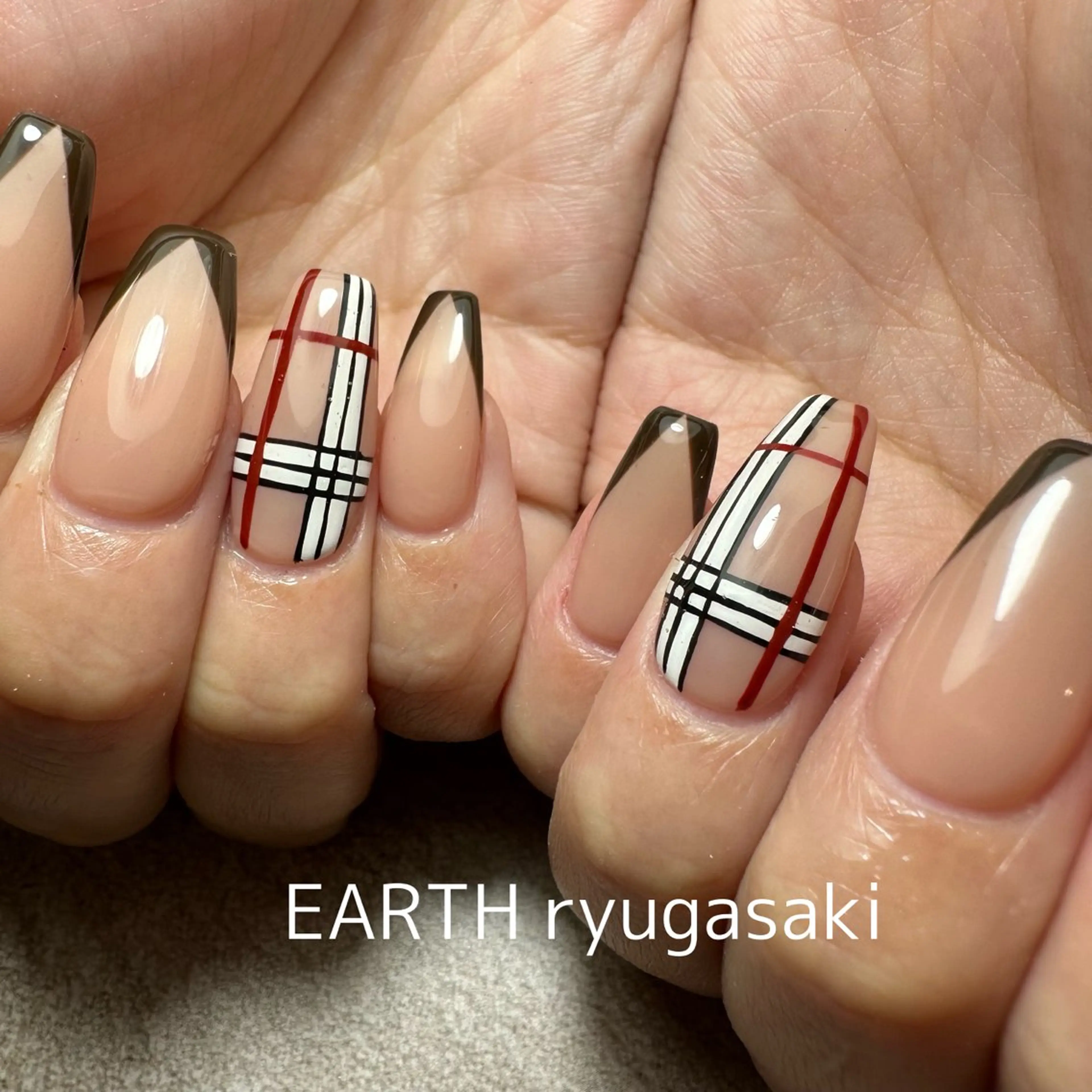 ネイル hair&make EARTH coiffure beaute 龍ケ崎店所属・tomita ayakaのネイルデザイン