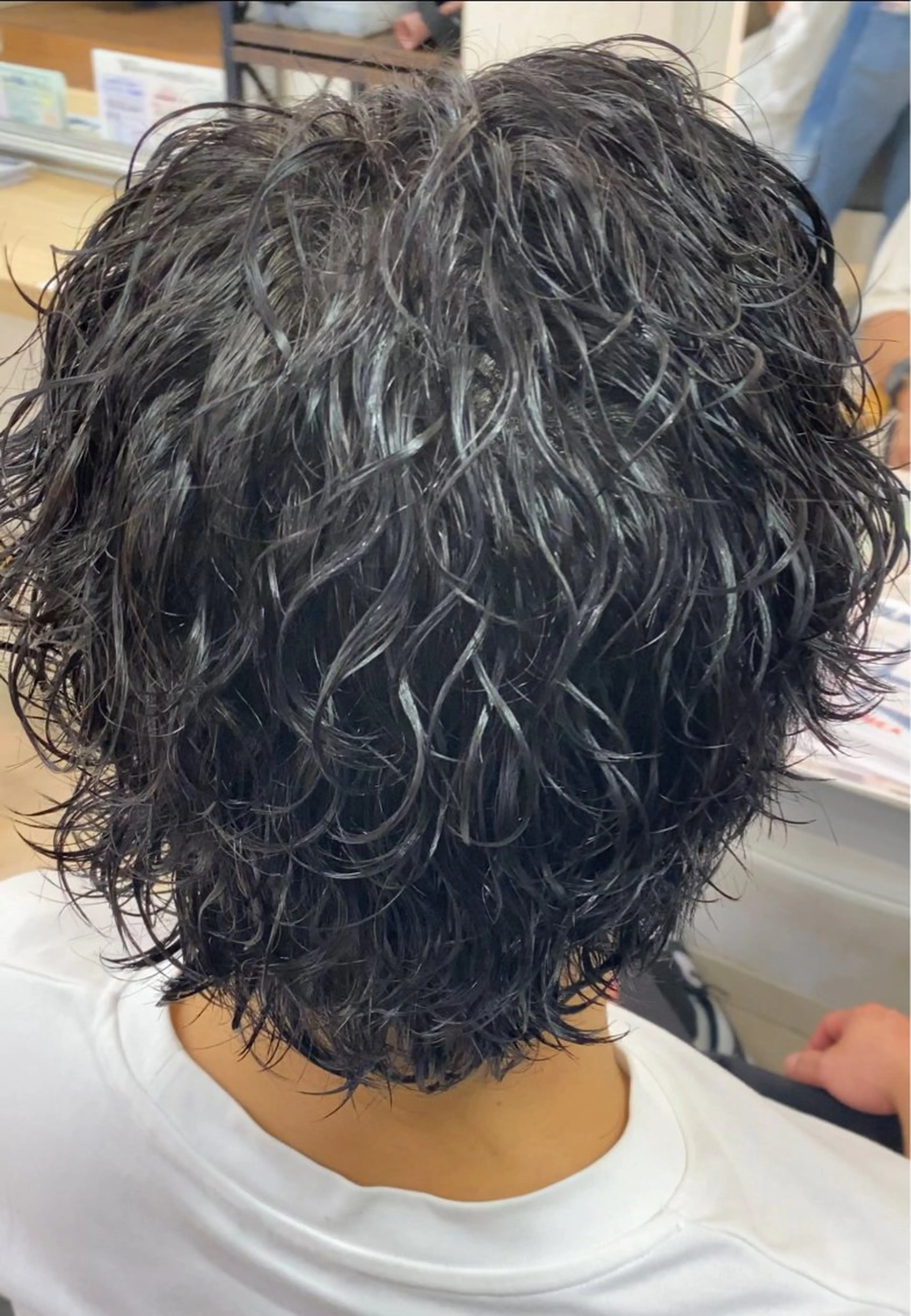 ミディアム カット パーマ 似合わせメンズ特化 渡辺尚暉のヘアスタイル