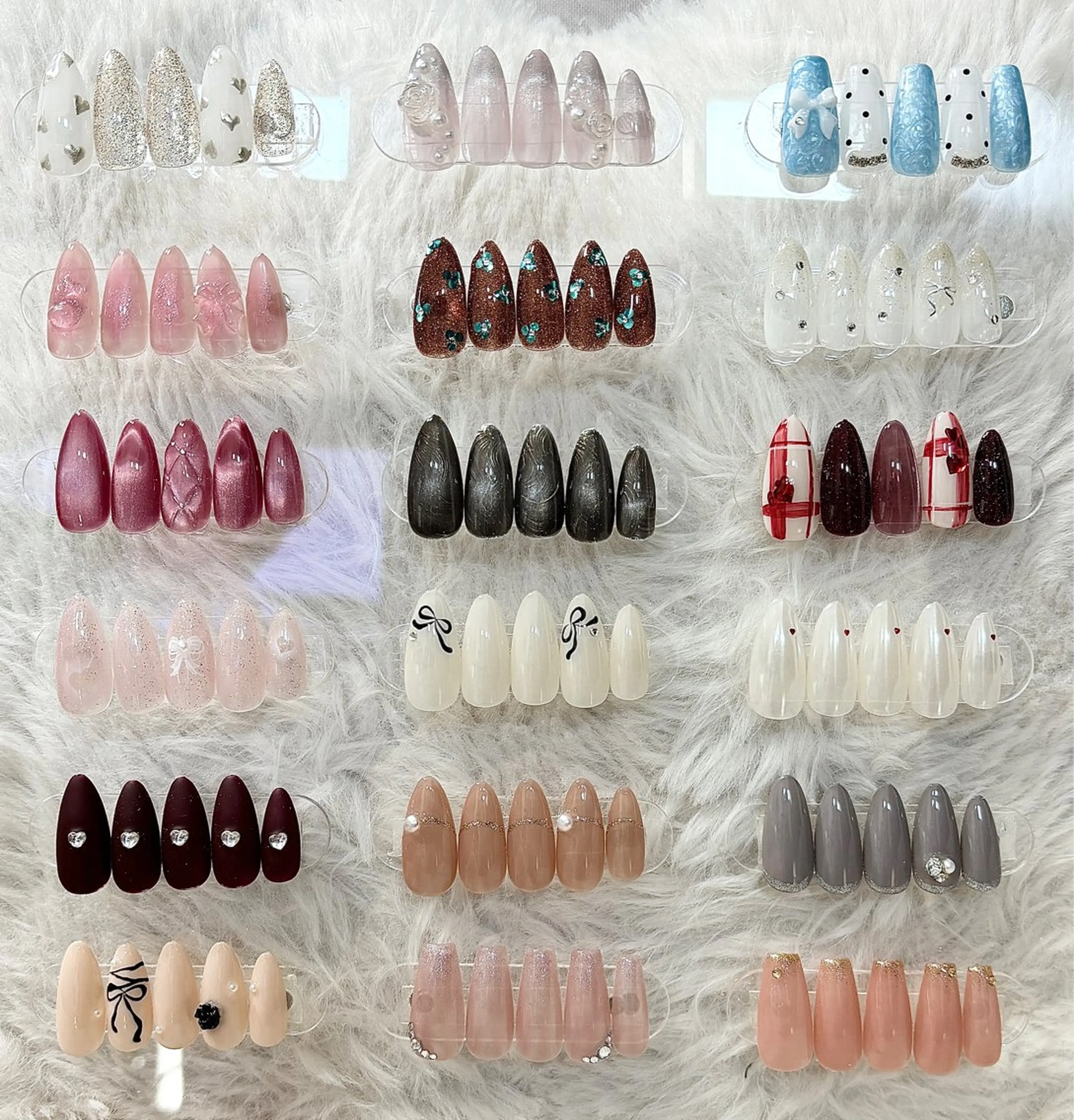 オフ有【 定額デザイン~simple~ 】 控えめデザインの写真