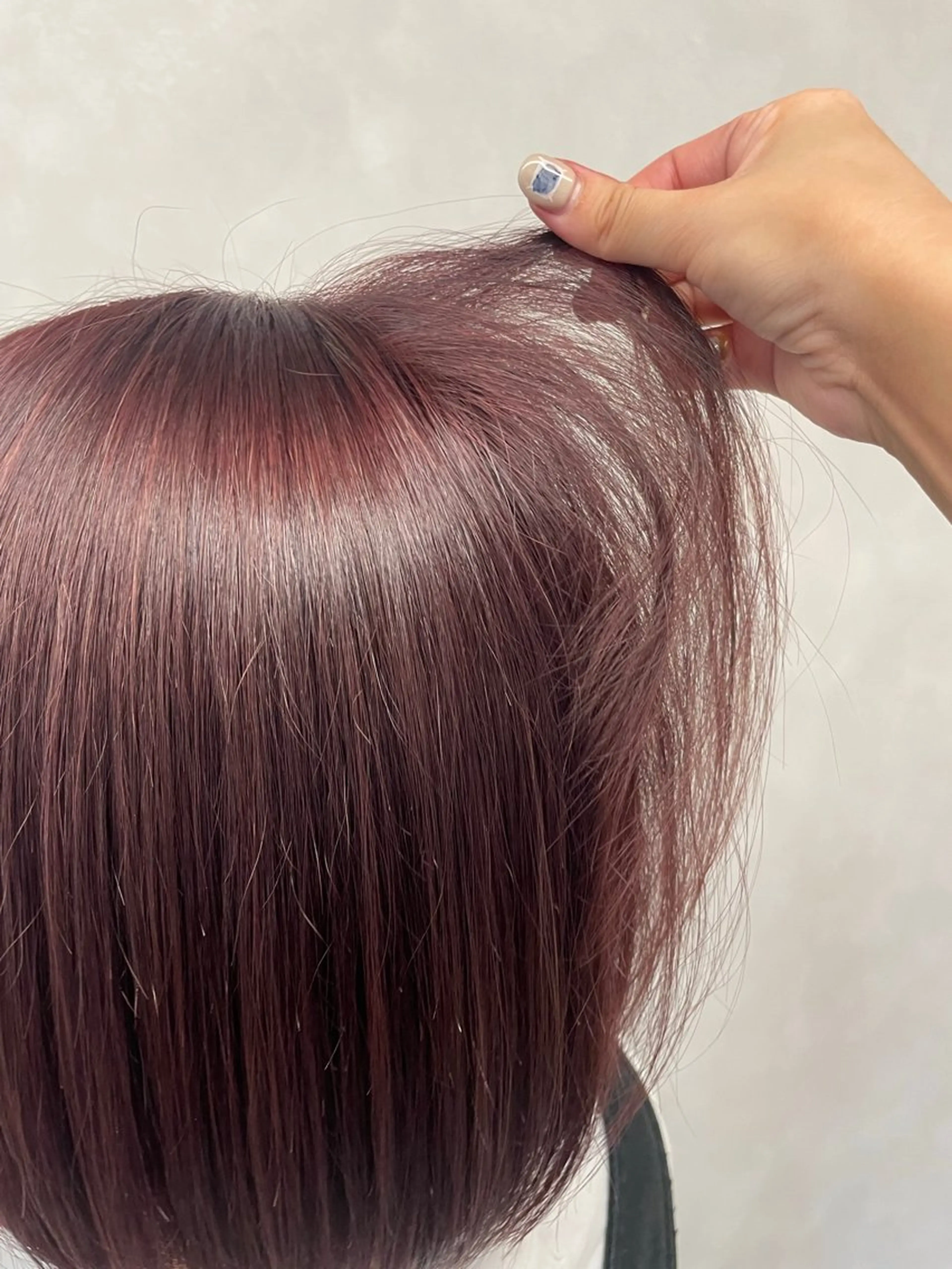 ショート カラー ミウラ サクラコのヘアスタイル