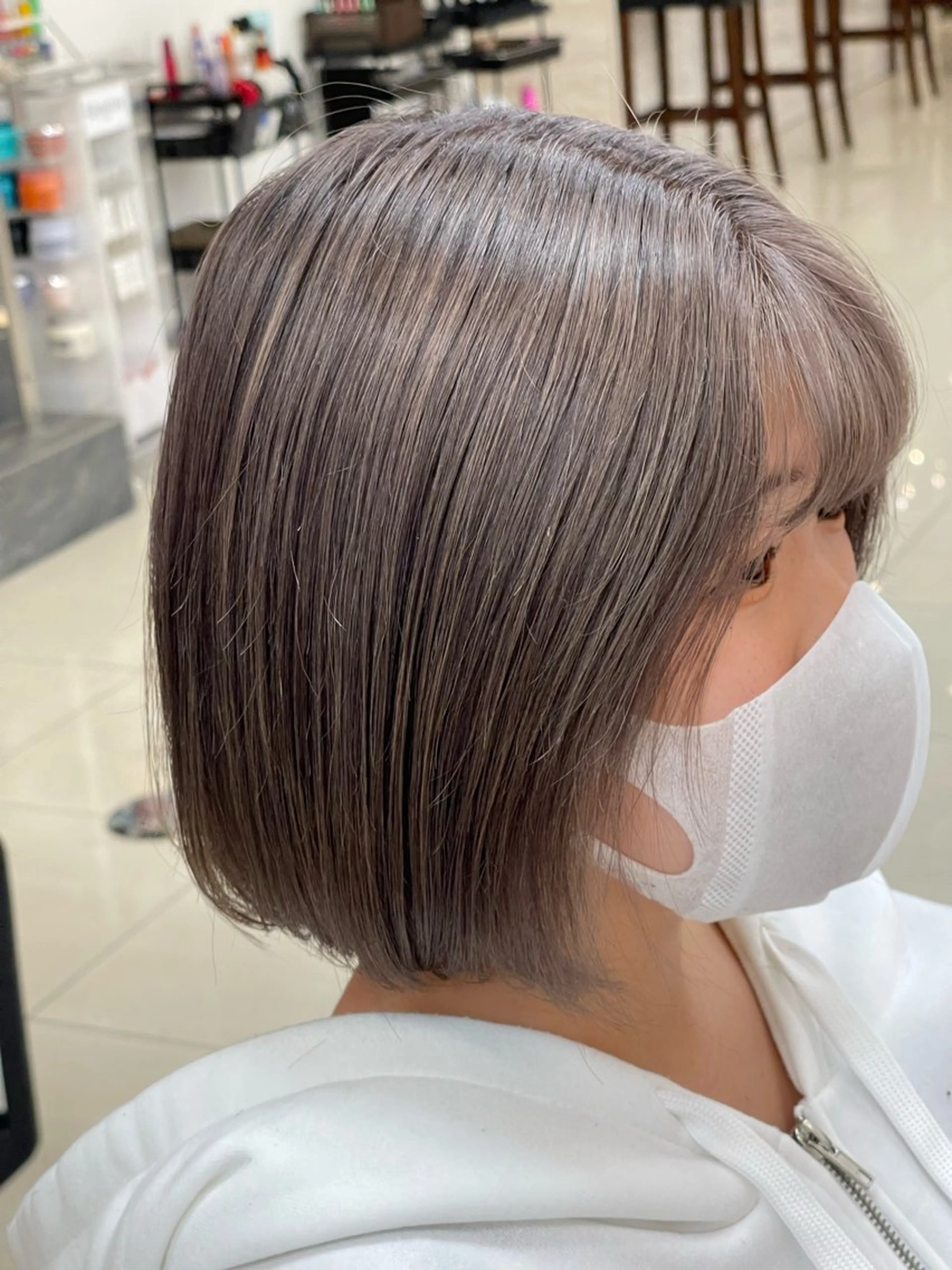 ショート カラー ブリーチ ケアブリーチ グレージュ ミルクティーグレージュ 髪質改善 ヘアカラー トリートメント SOYON西大寺店所属・ダブルカラー/ 髪質改善💎安藤のヘアスタイル