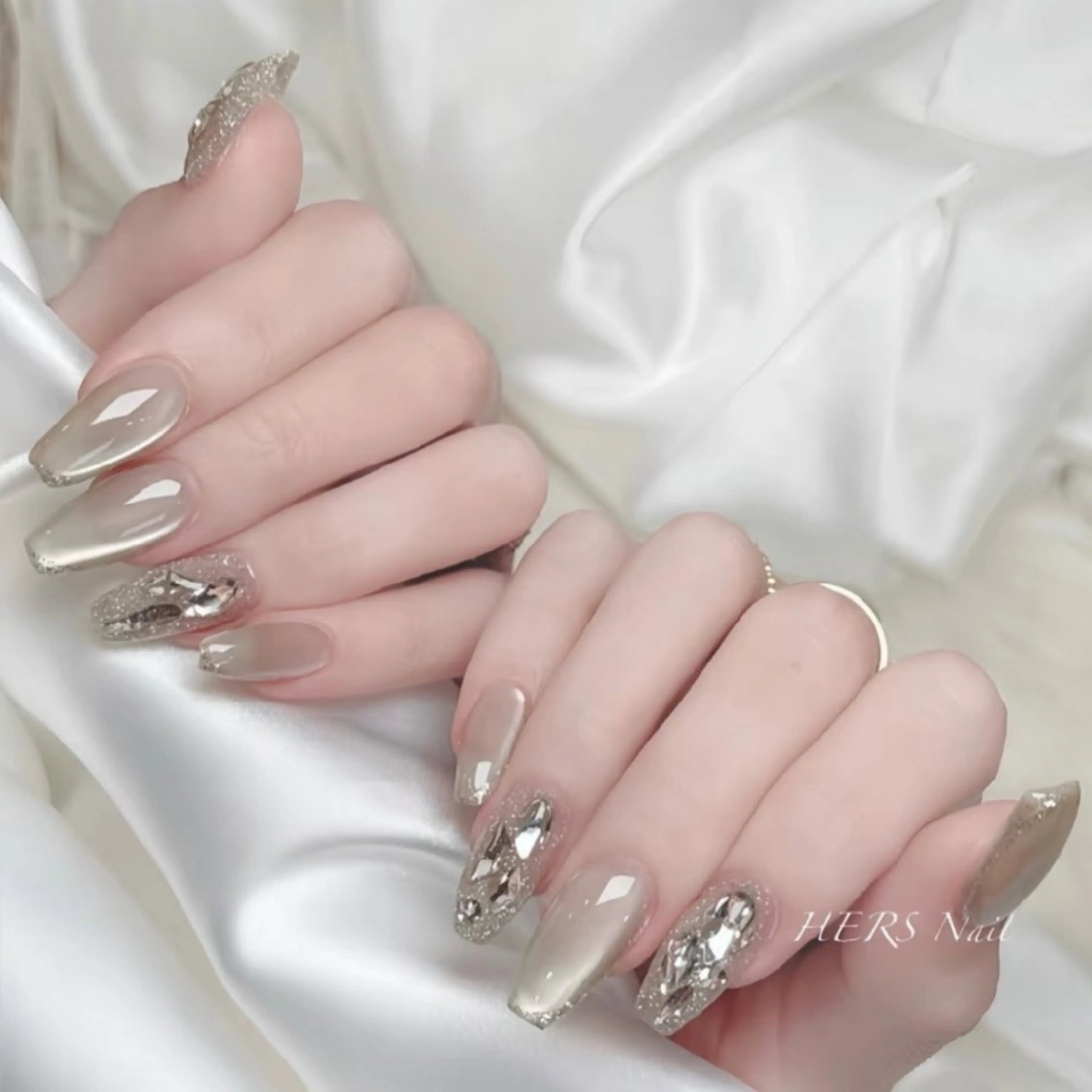 ネイル ハンドネイル Theone栄店 松田のネイルデザイン