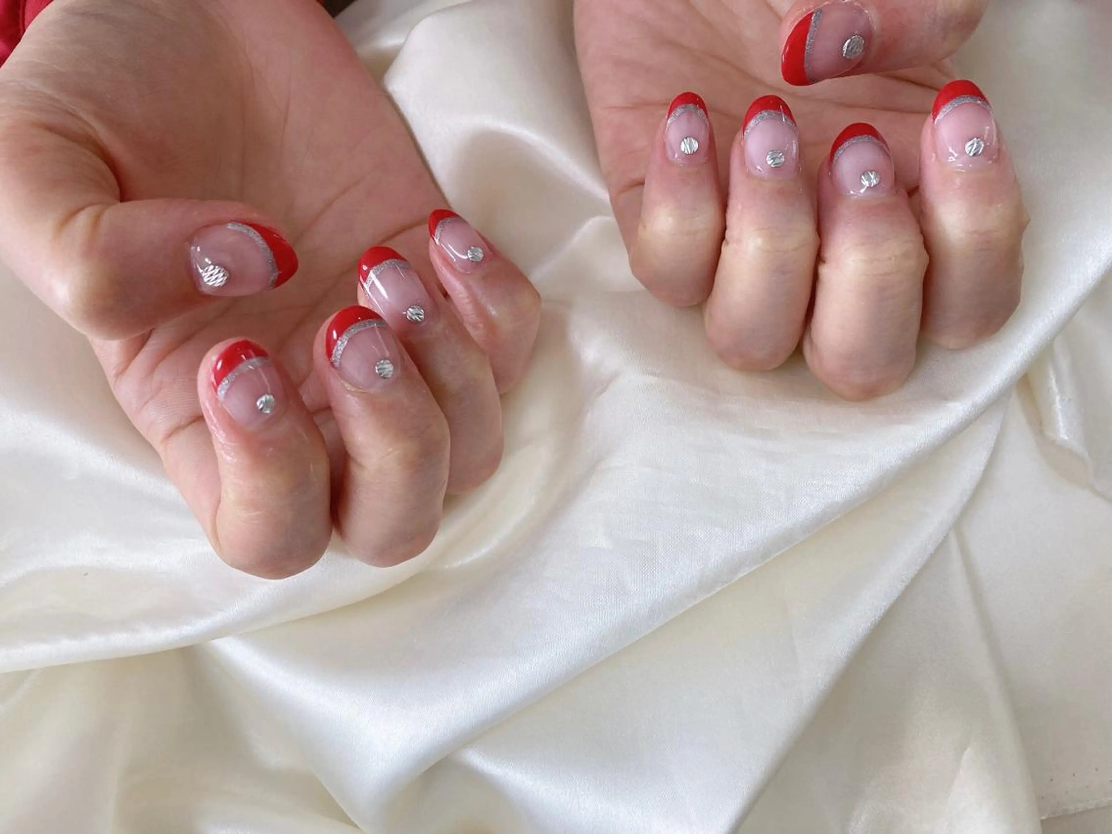 ネイル フレンチネイル ラメ(グリッター) kikinail 溝の口のネイルデザイン