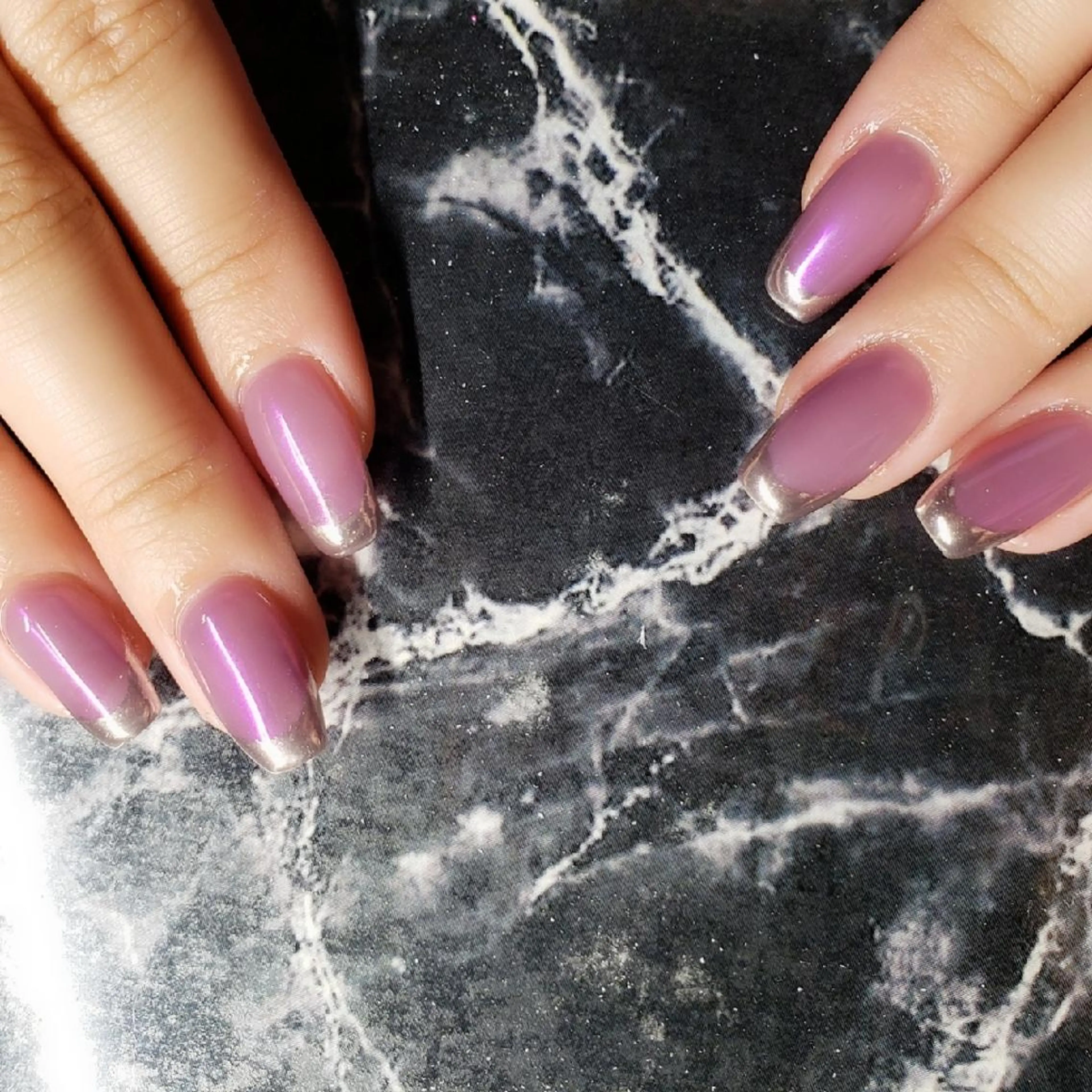 ミディアム ネイル ハンドネイル クロキ 。のネイルデザイン