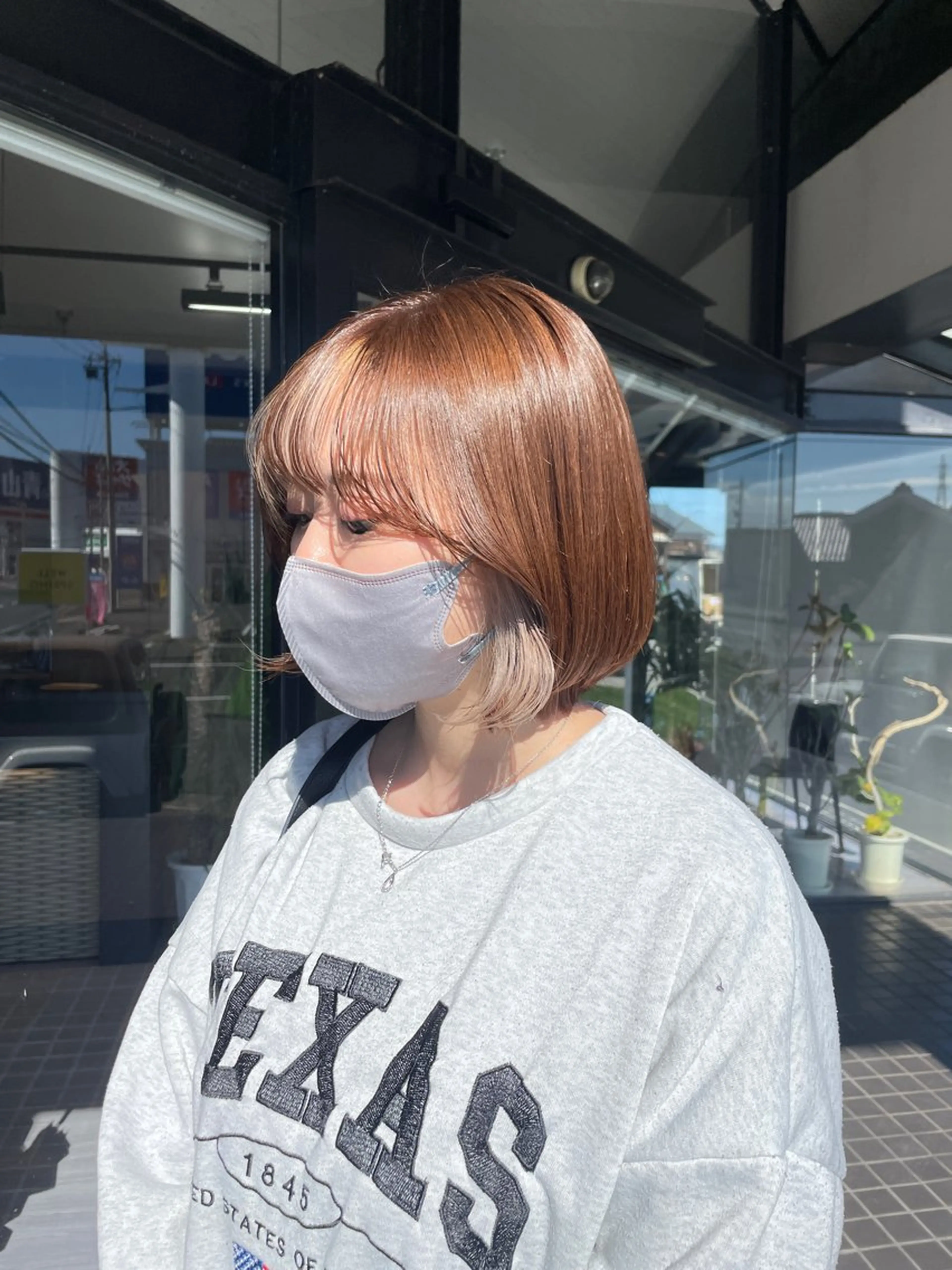 ショート 顔まわりレイヤー レイヤーカット alu所属・マキノ キョウカのヘアスタイル