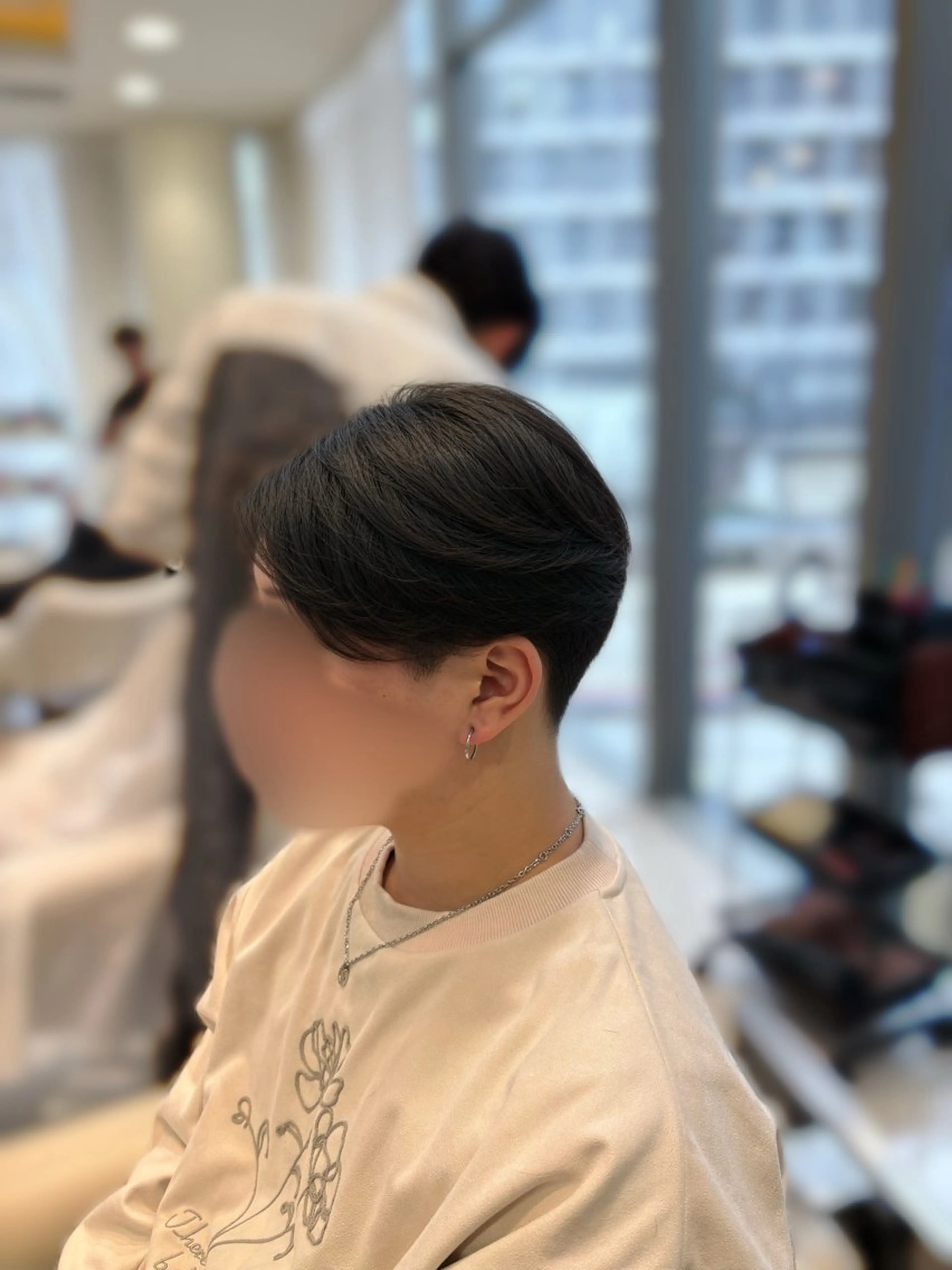パーマ メンズ センターパート メンズパーマ ニュアンスパーマ カット パーマ センターパート 川島爽楽のヘアスタイル