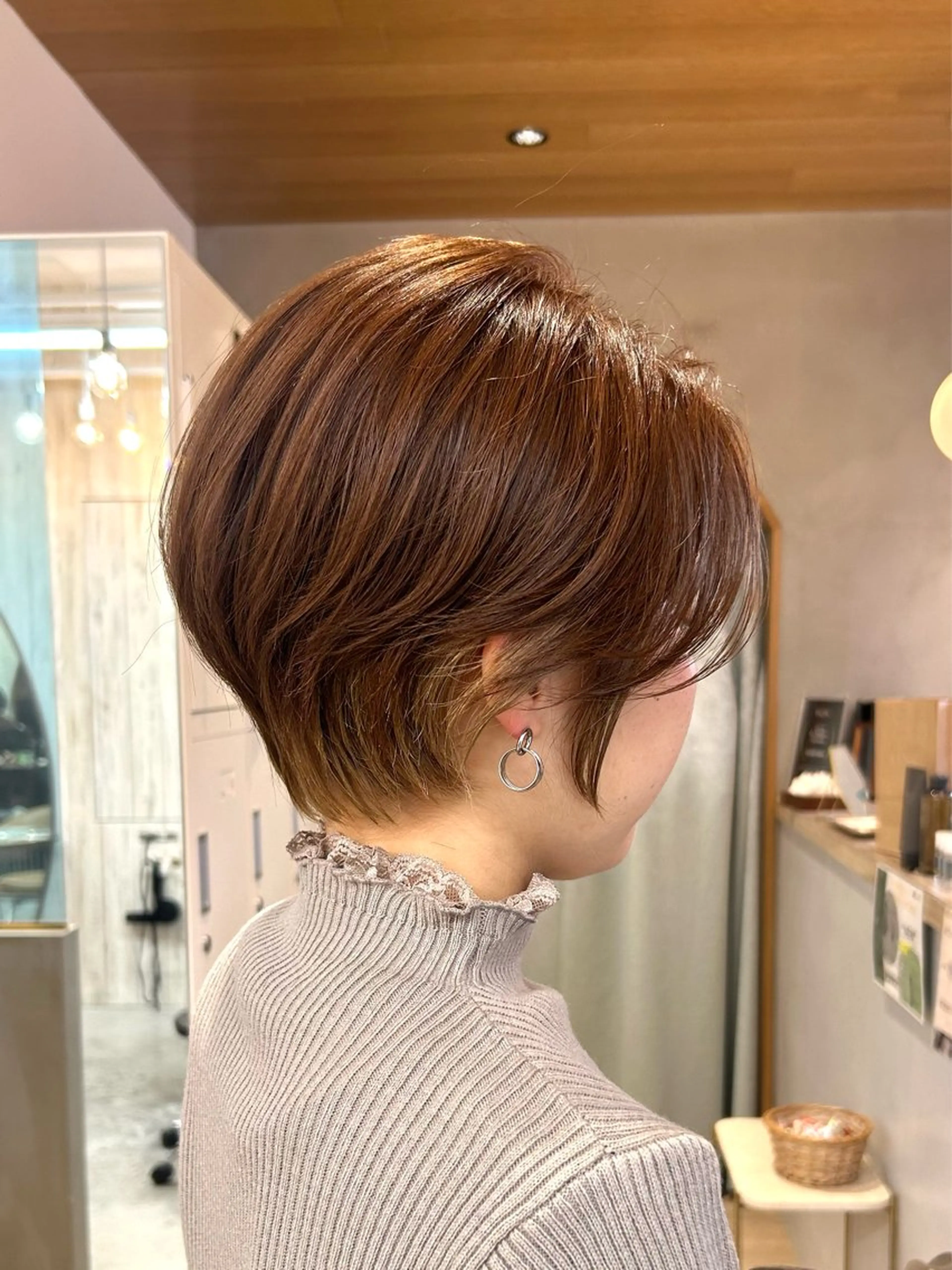 ショート カット ヘアカラー トリートメント 🩵縮毛矯正/ブリー チ/髪質改善/いつかのヘアスタイル