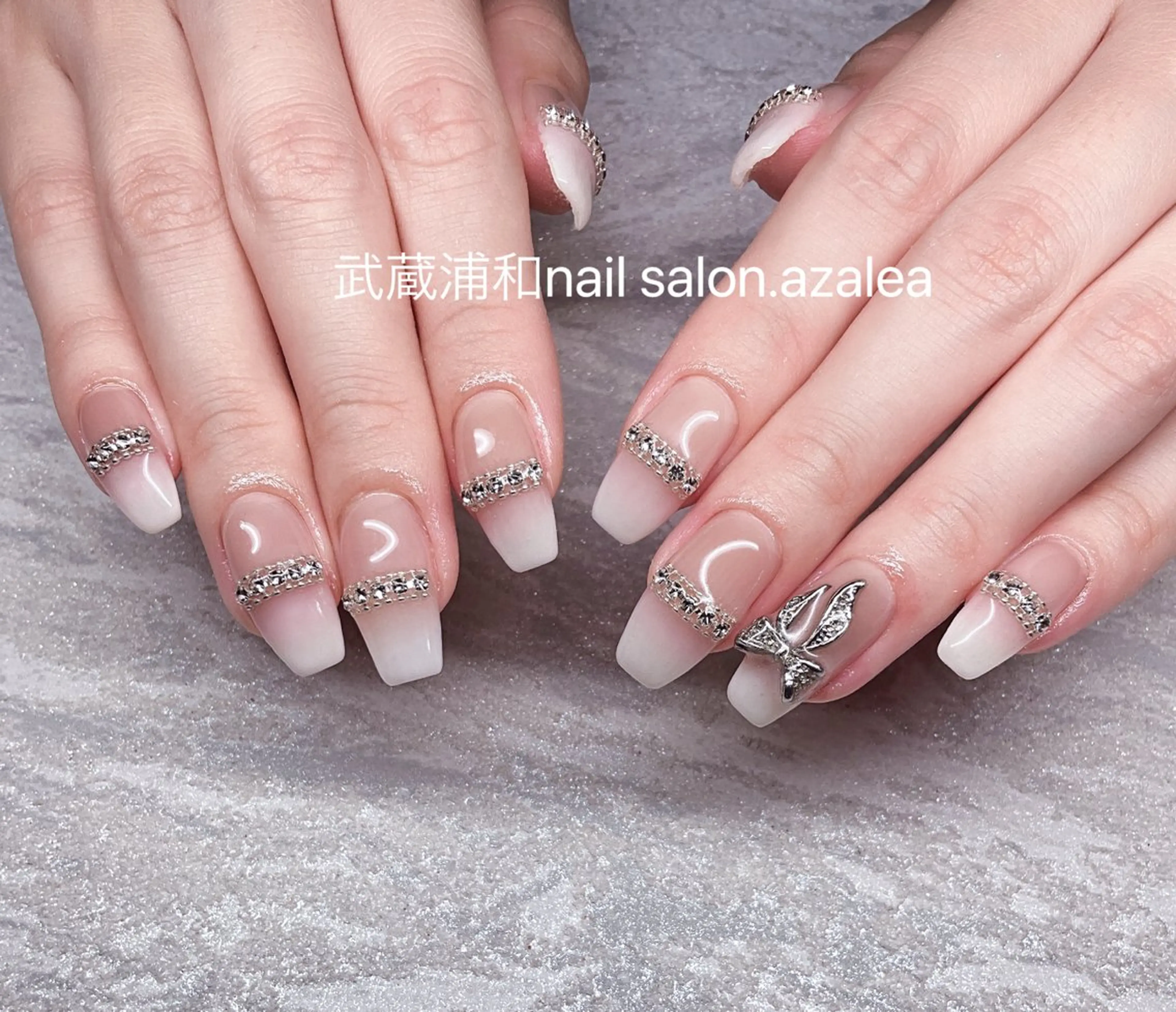 ネイル ハンドネイル R inのネイルデザイン