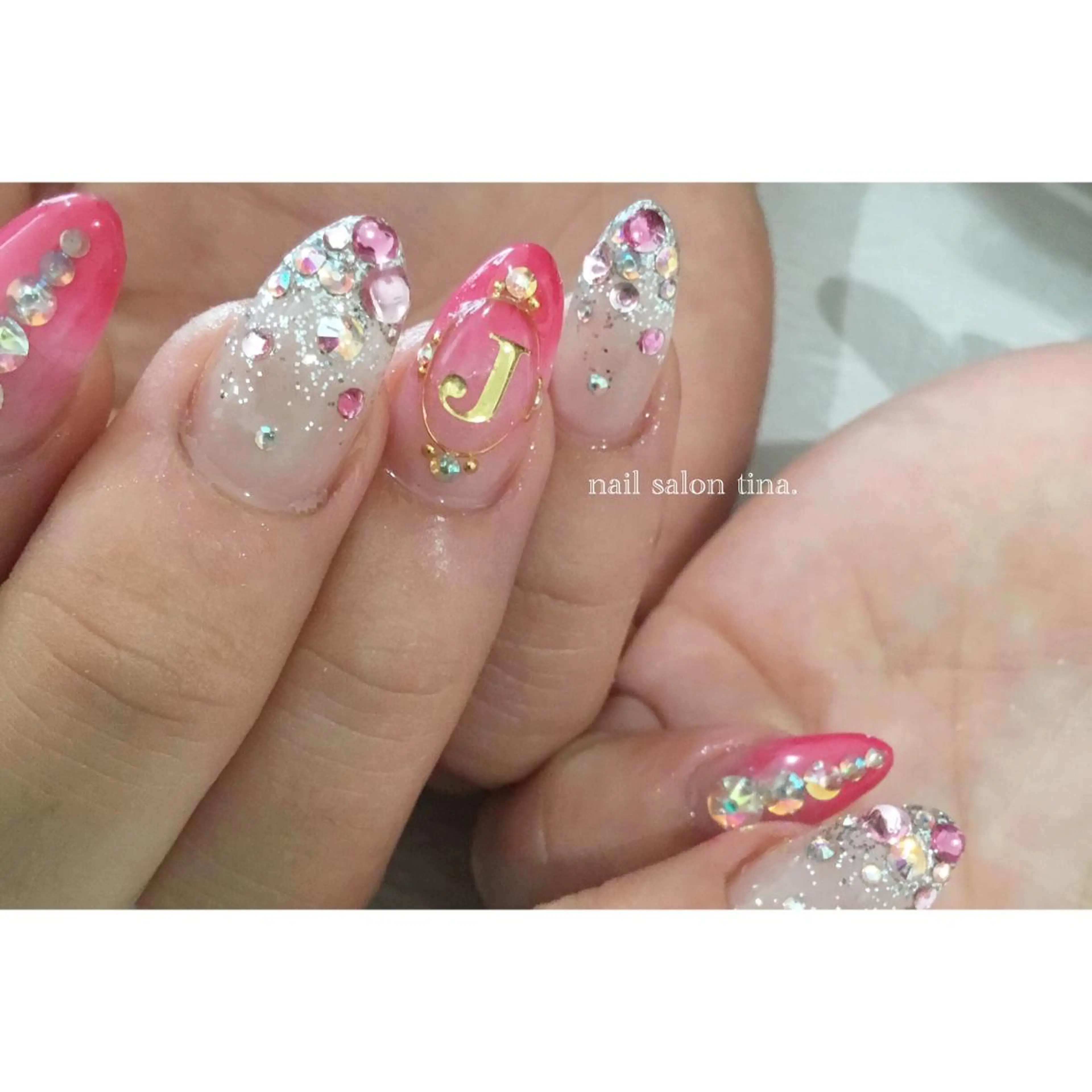 ネイル nail salon tina.所属・中山 はづきのネイルデザイン