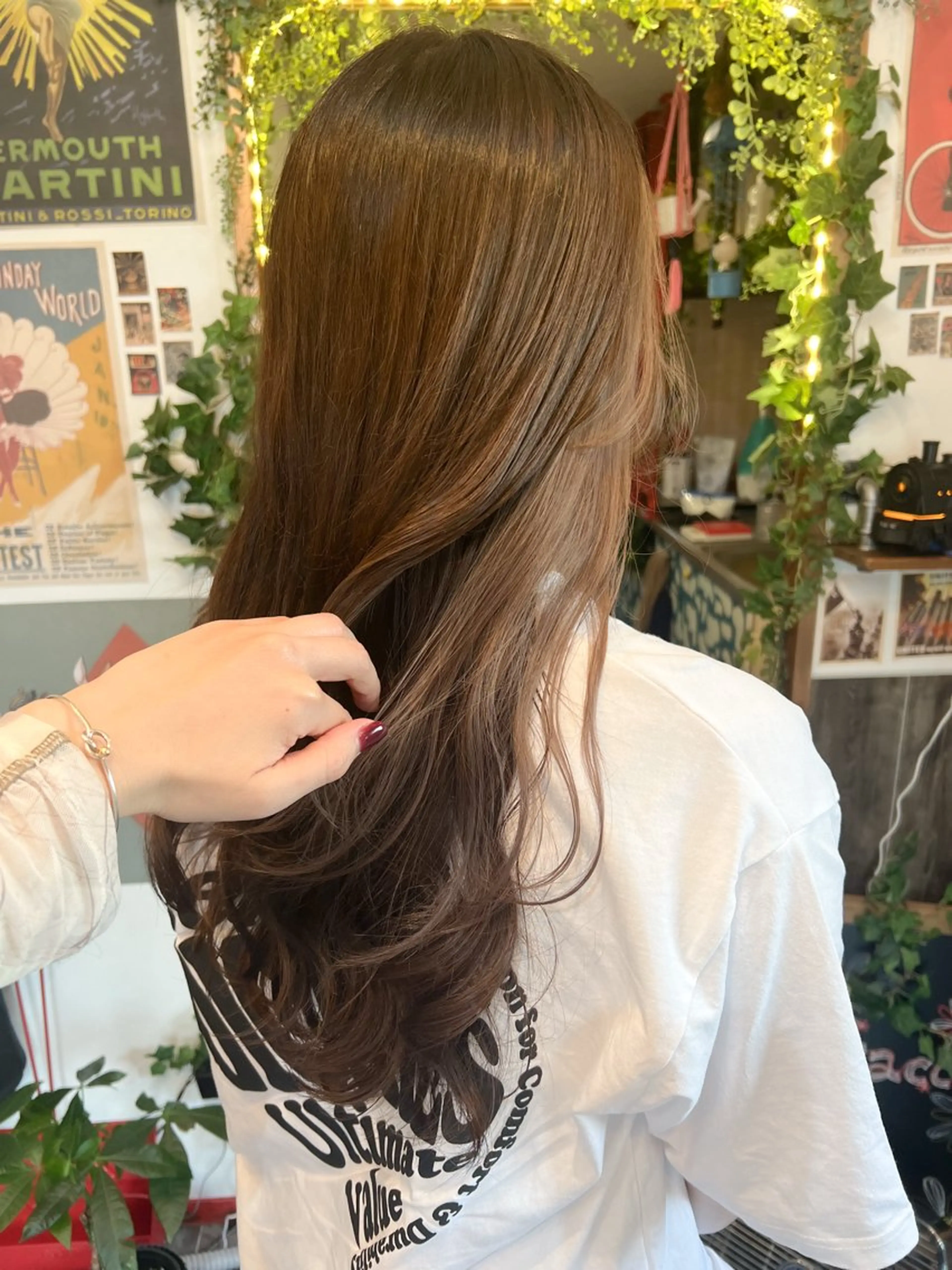 ロング カラー ベージュカラー ホワイトベージュ ヘアカラー カラーパティシエ facce🌼ikoのヘアスタイル