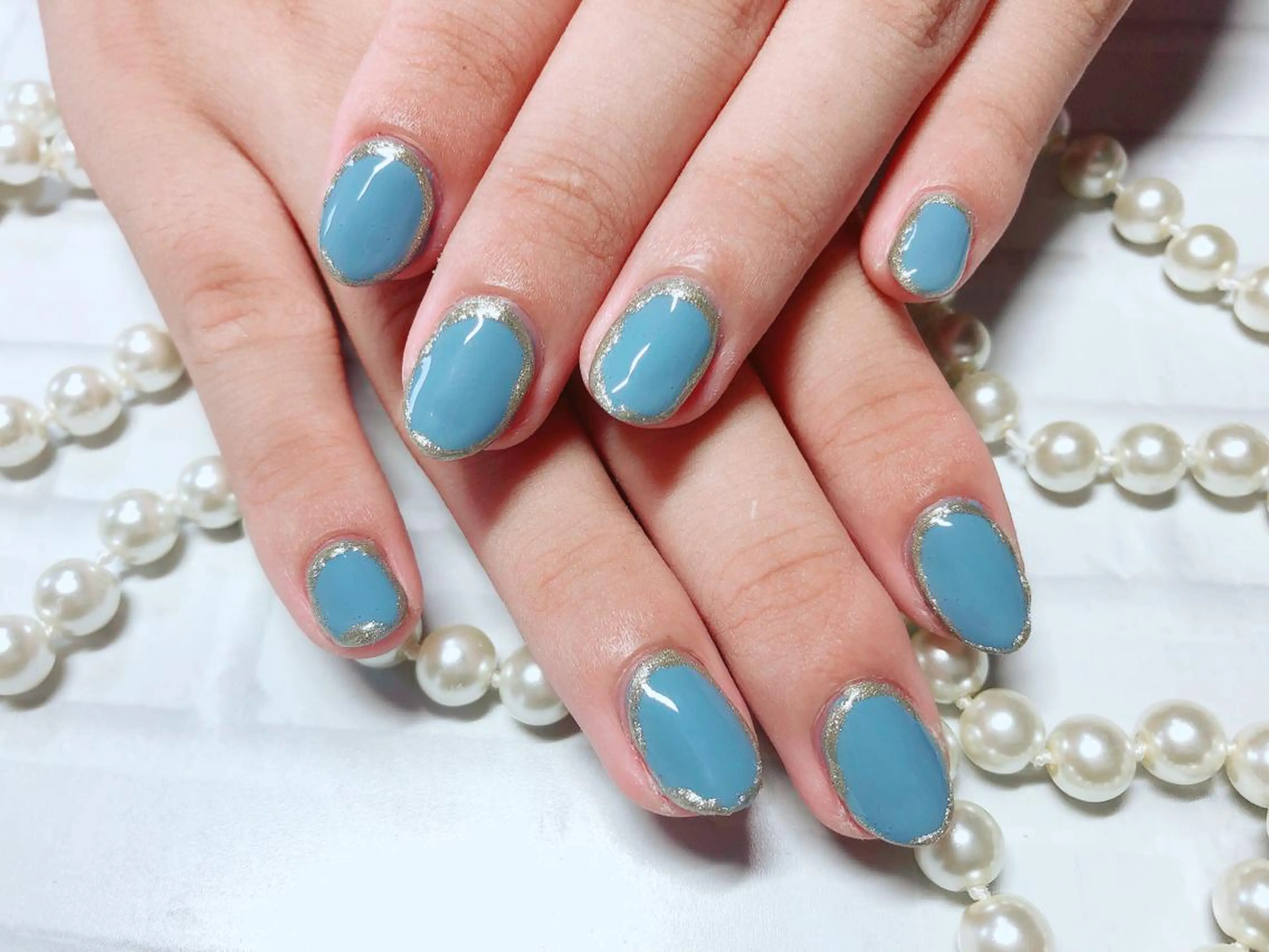 ネイル ブルー ワンカラーネイル ハンドネイル ハンドケア ネイルサロン HARRYS所属・ネイル･脱毛サロン HARRYSのエステ・リラクイメージ