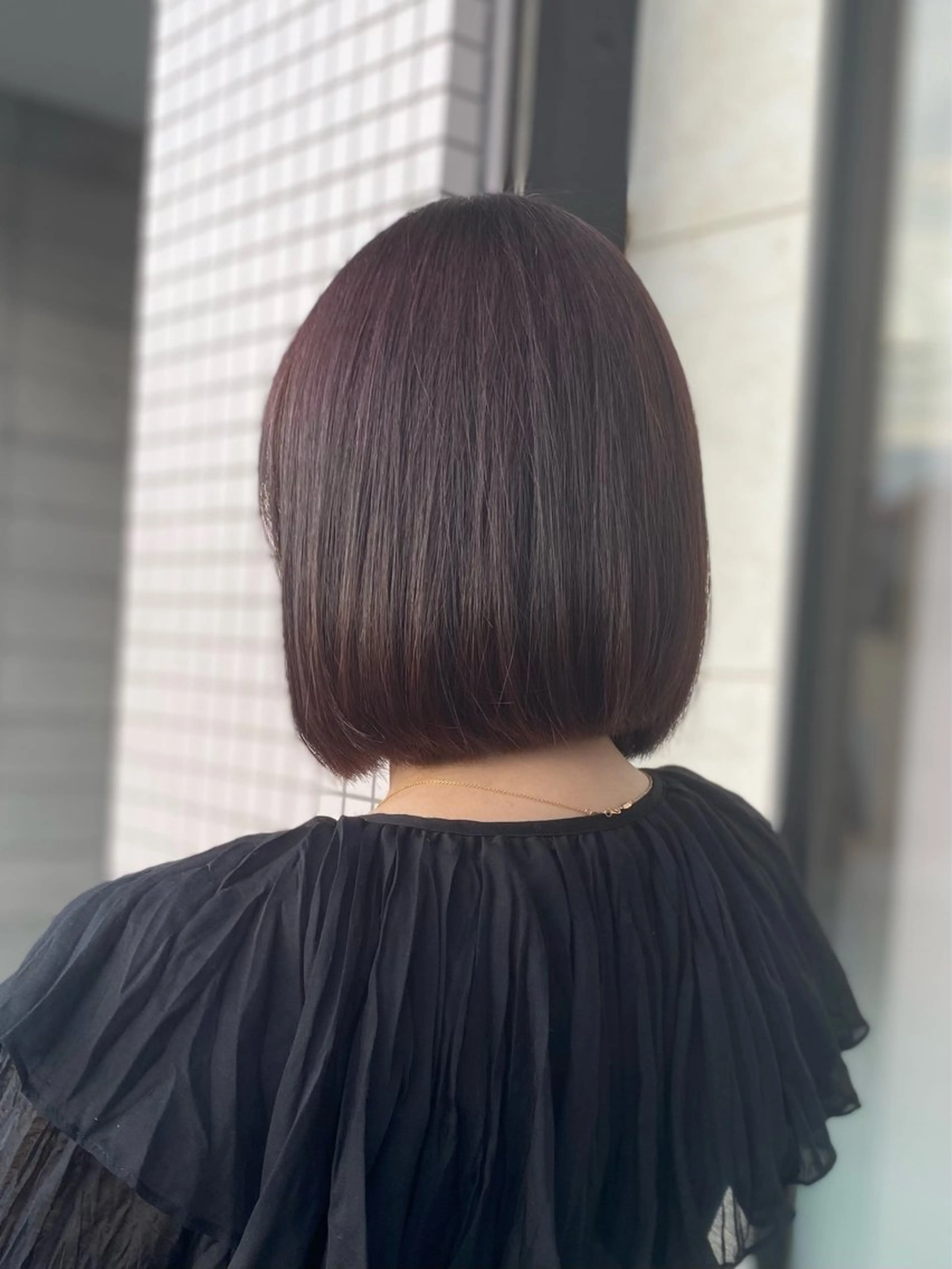 ミディアム ボブ 縮毛矯正 カット 縮毛矯正 トリートメント 横手 亜紀のヘアスタイル