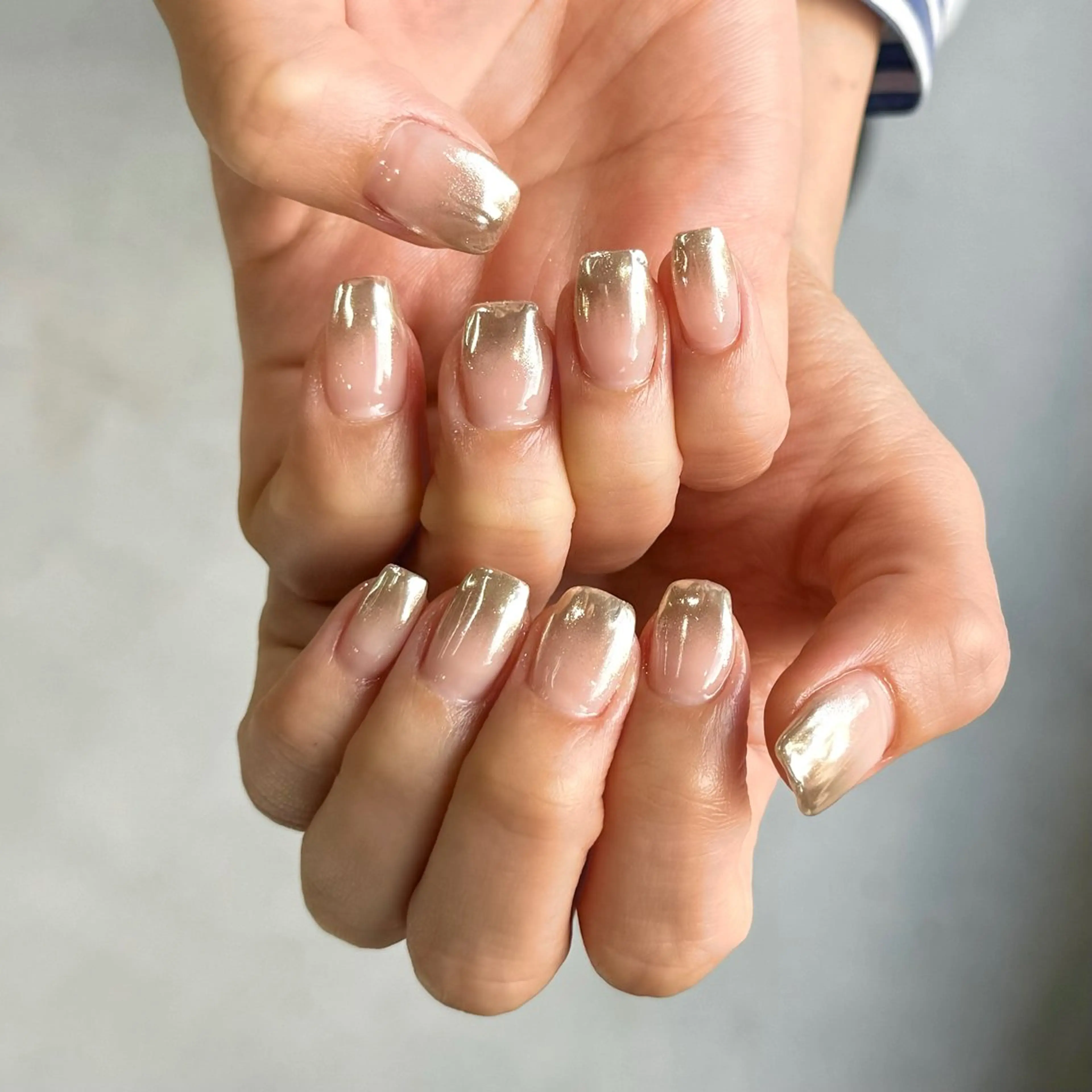 ネイル グラデーション ミラーネイル シルバー ハンドネイル HARUKA ネイリスト福岡/薬院のネイルデザイン
